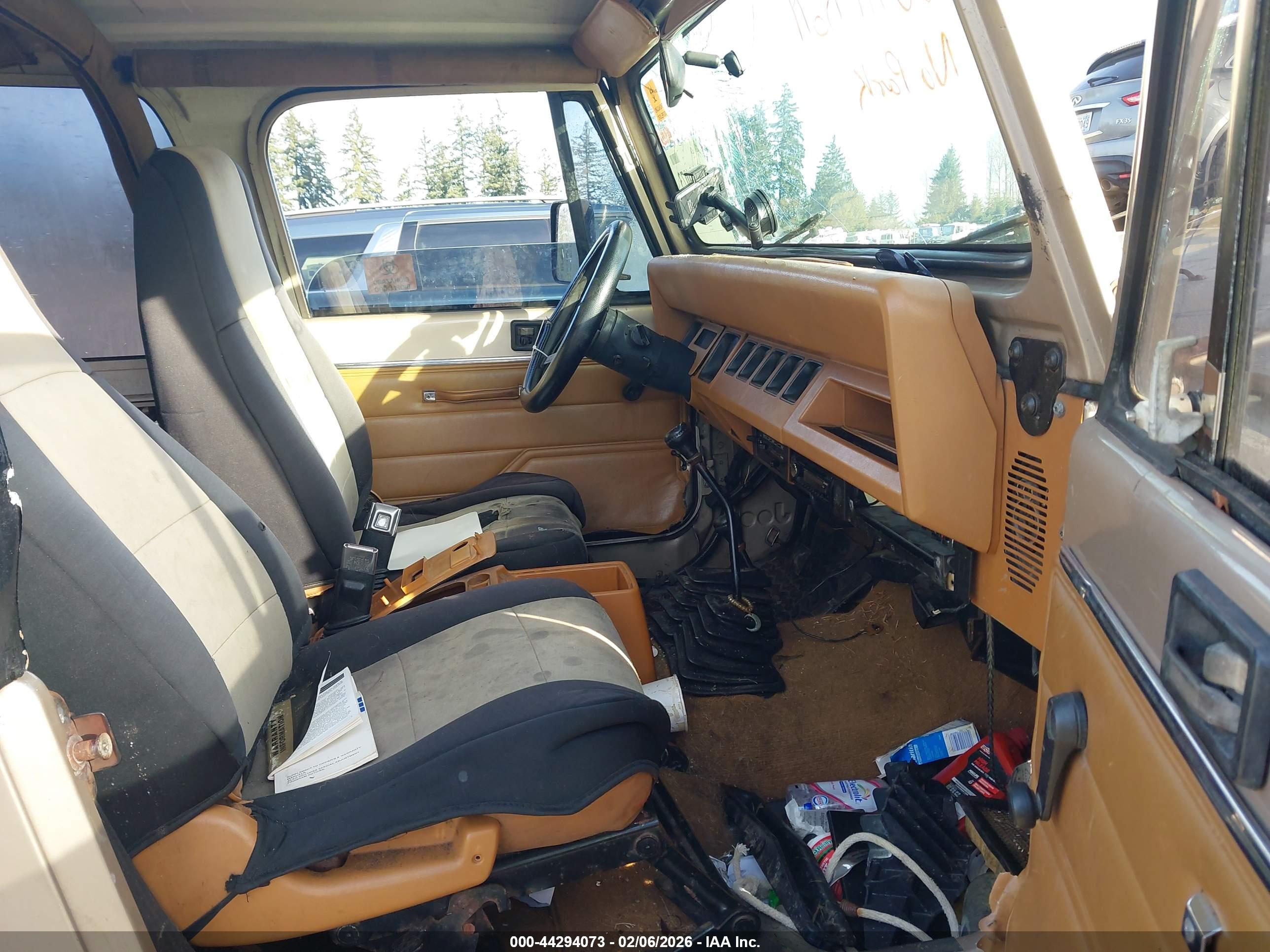 JEEP WRANGLER image 5