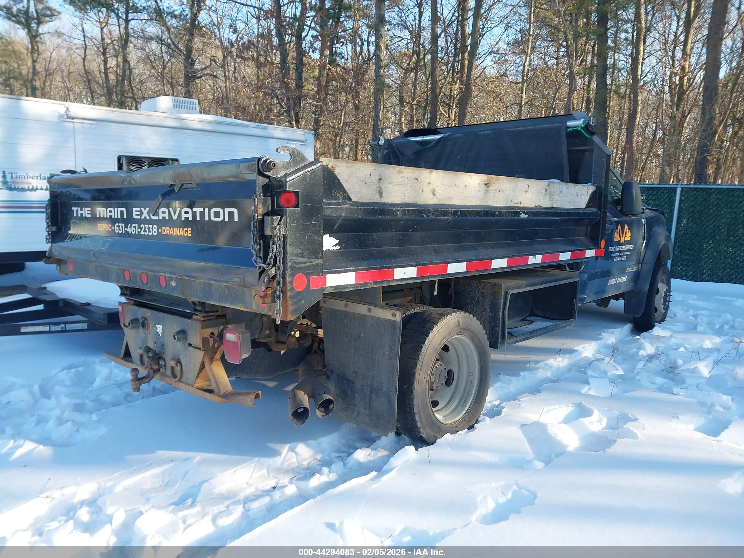 FORD F-550 image 4