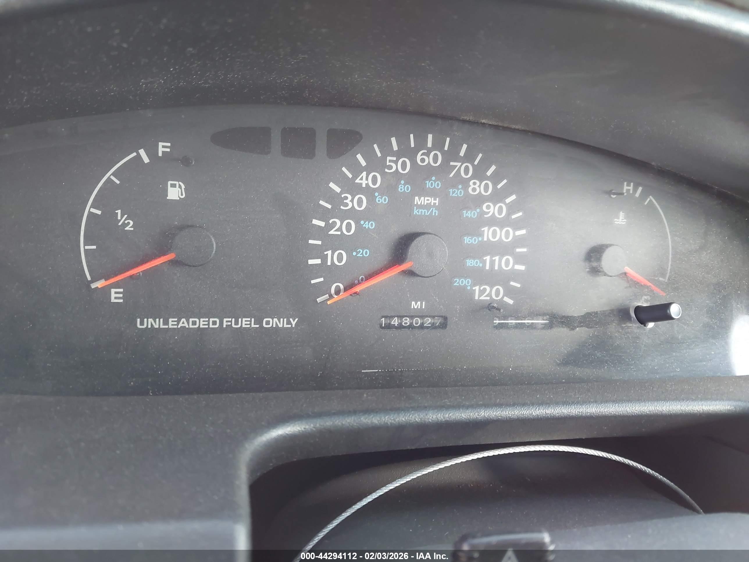 DODGE NEON image 7