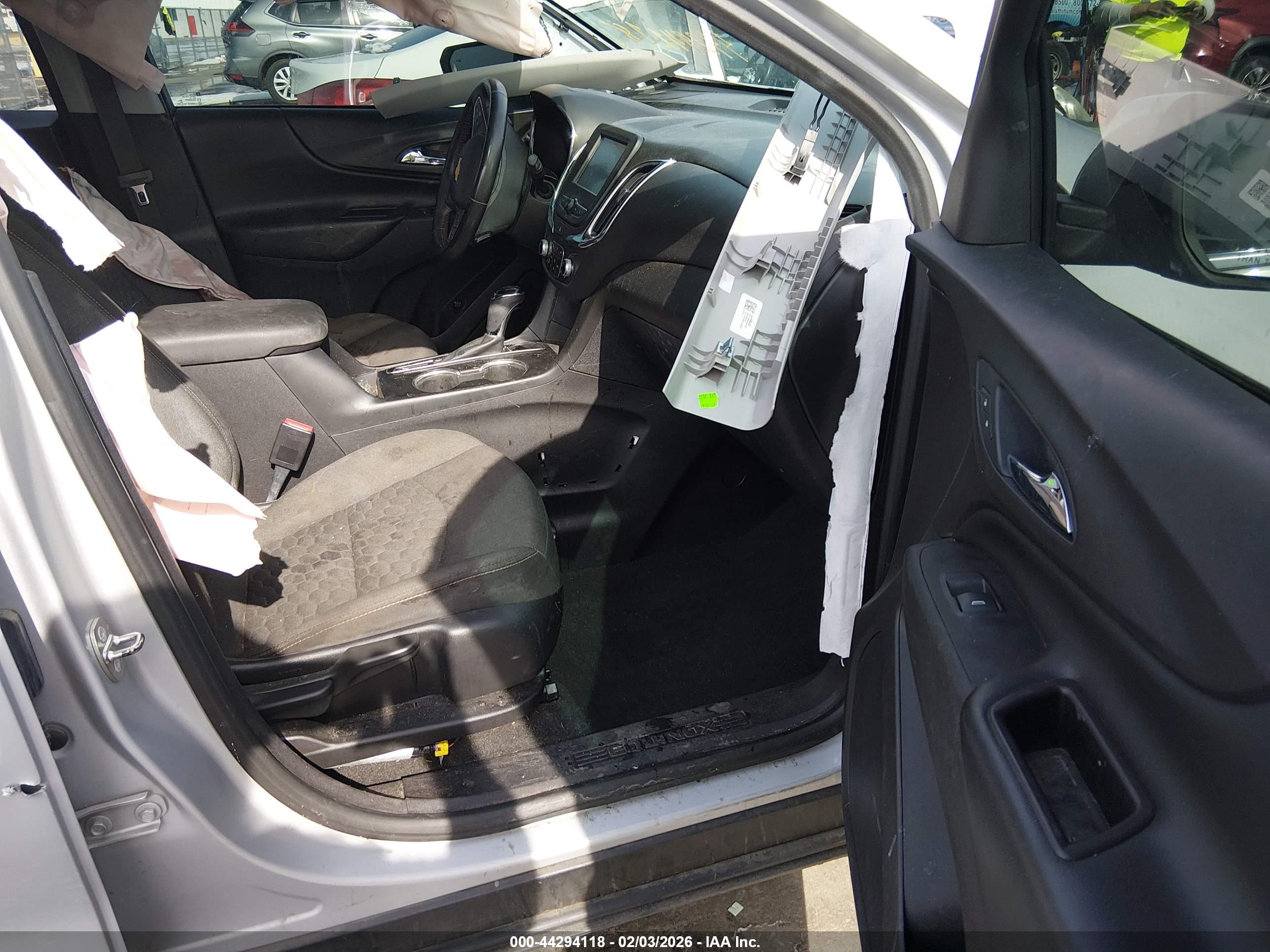 CHEVROLET EQUINOX image 5