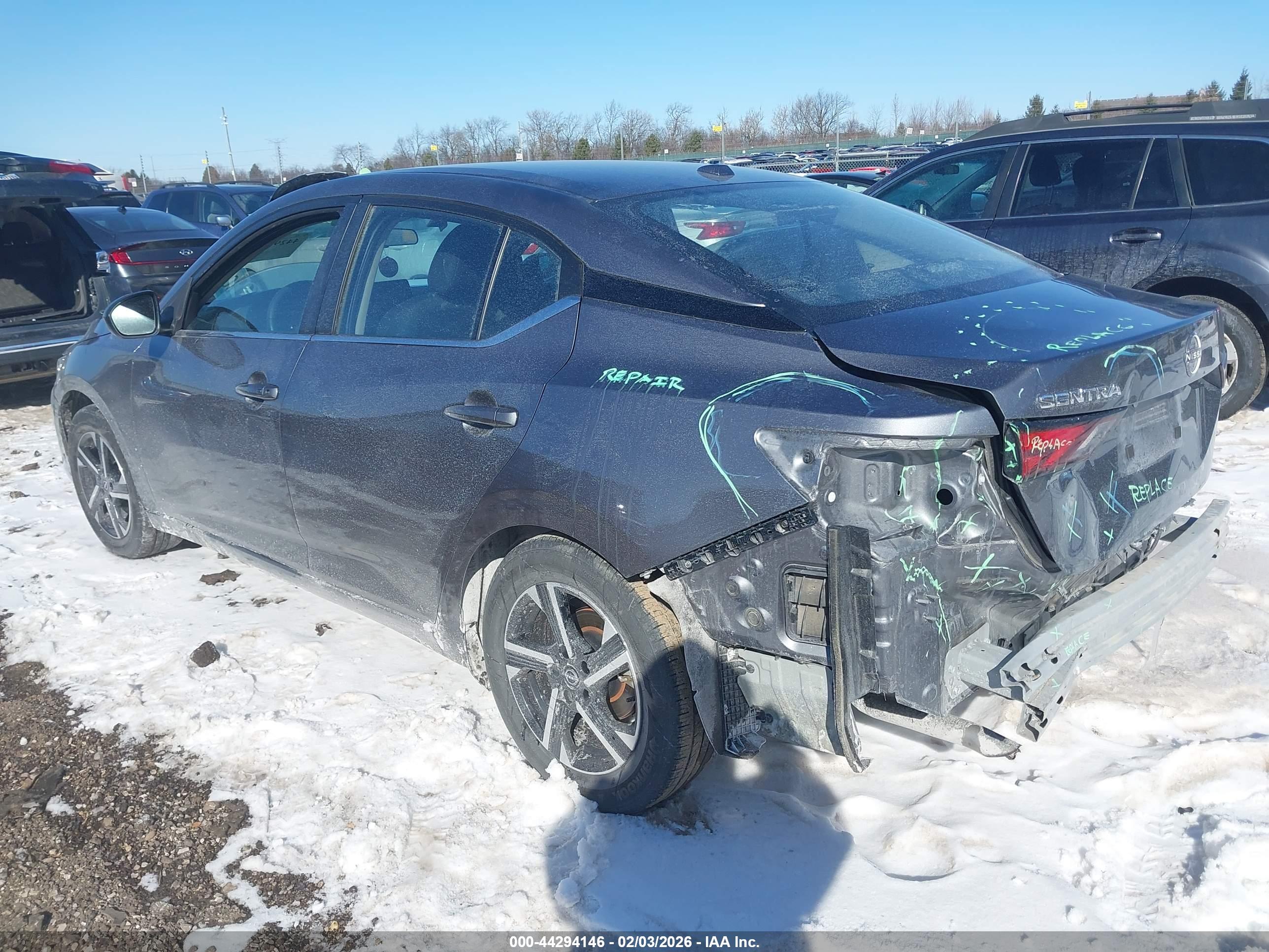 NISSAN SENTRA image 3