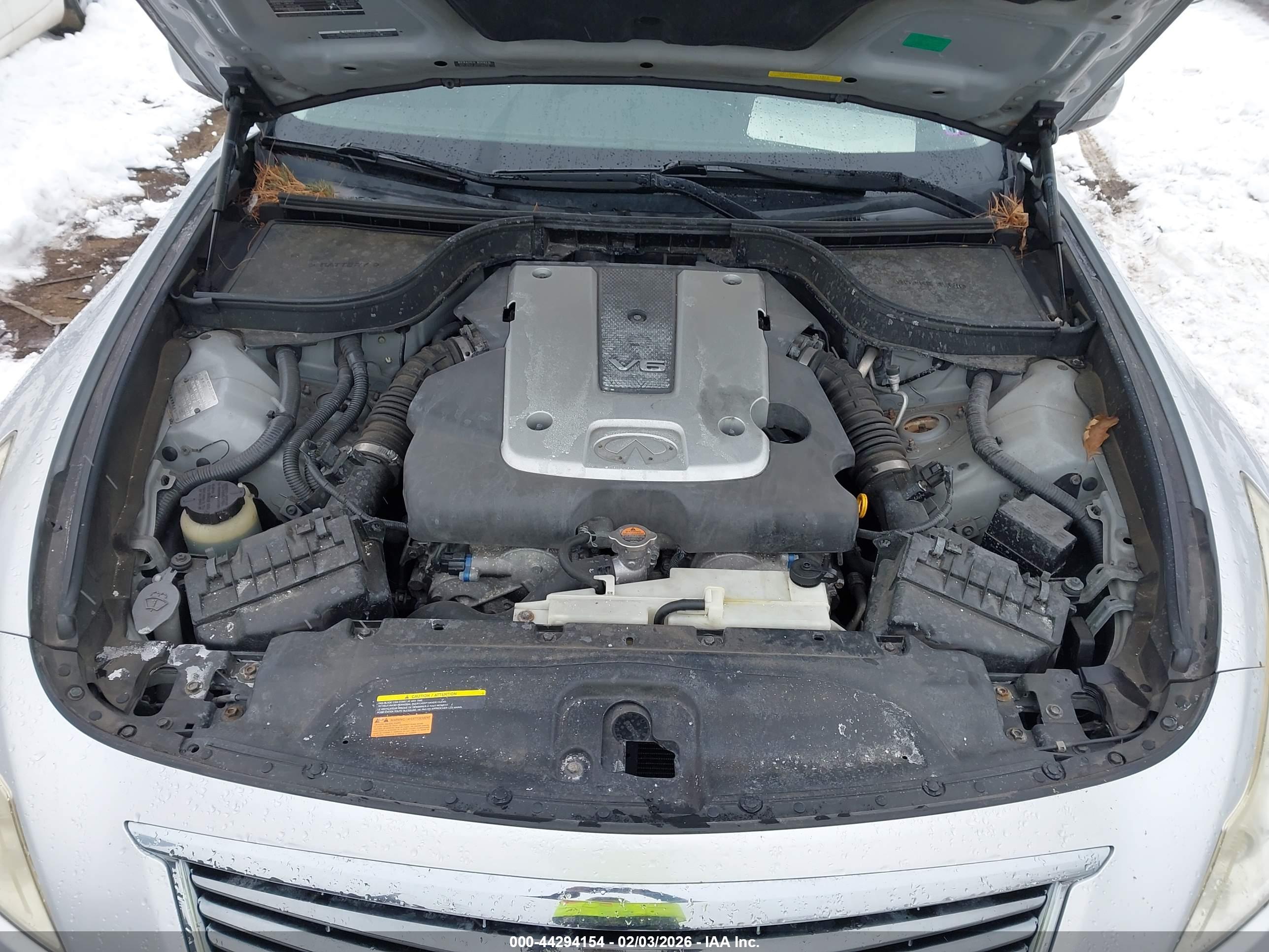 INFINITI G25X image 10