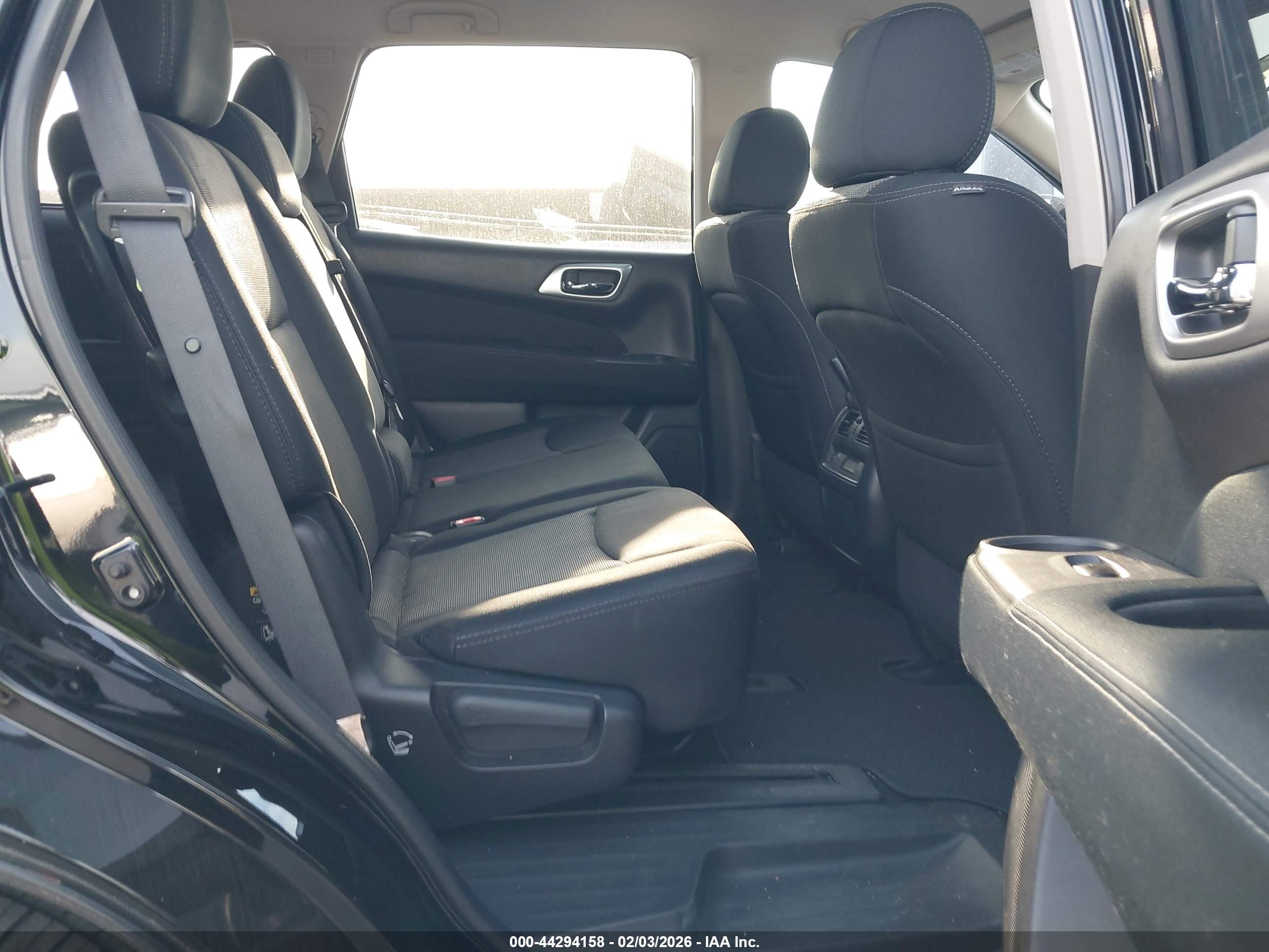 NISSAN PATHFINDER image 8