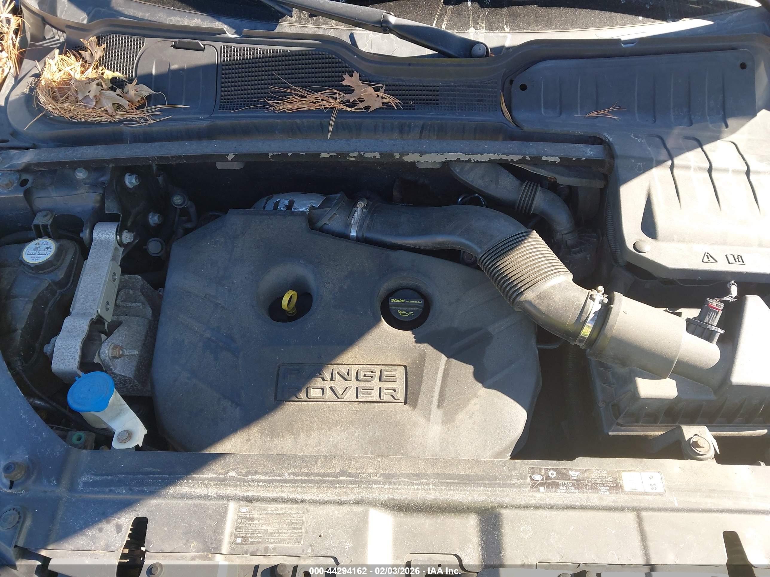 LAND ROVER image 10