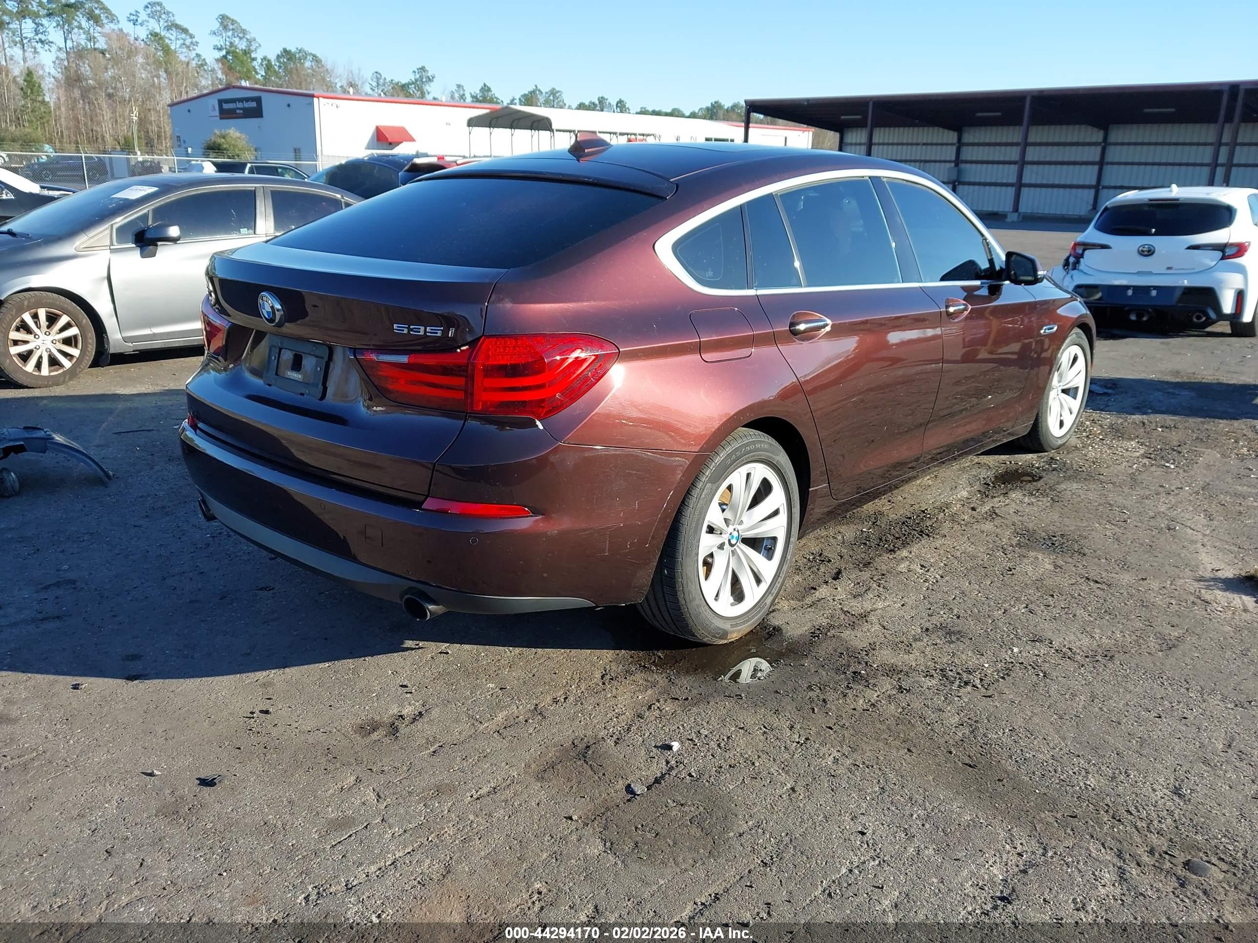 BMW 535I image 4