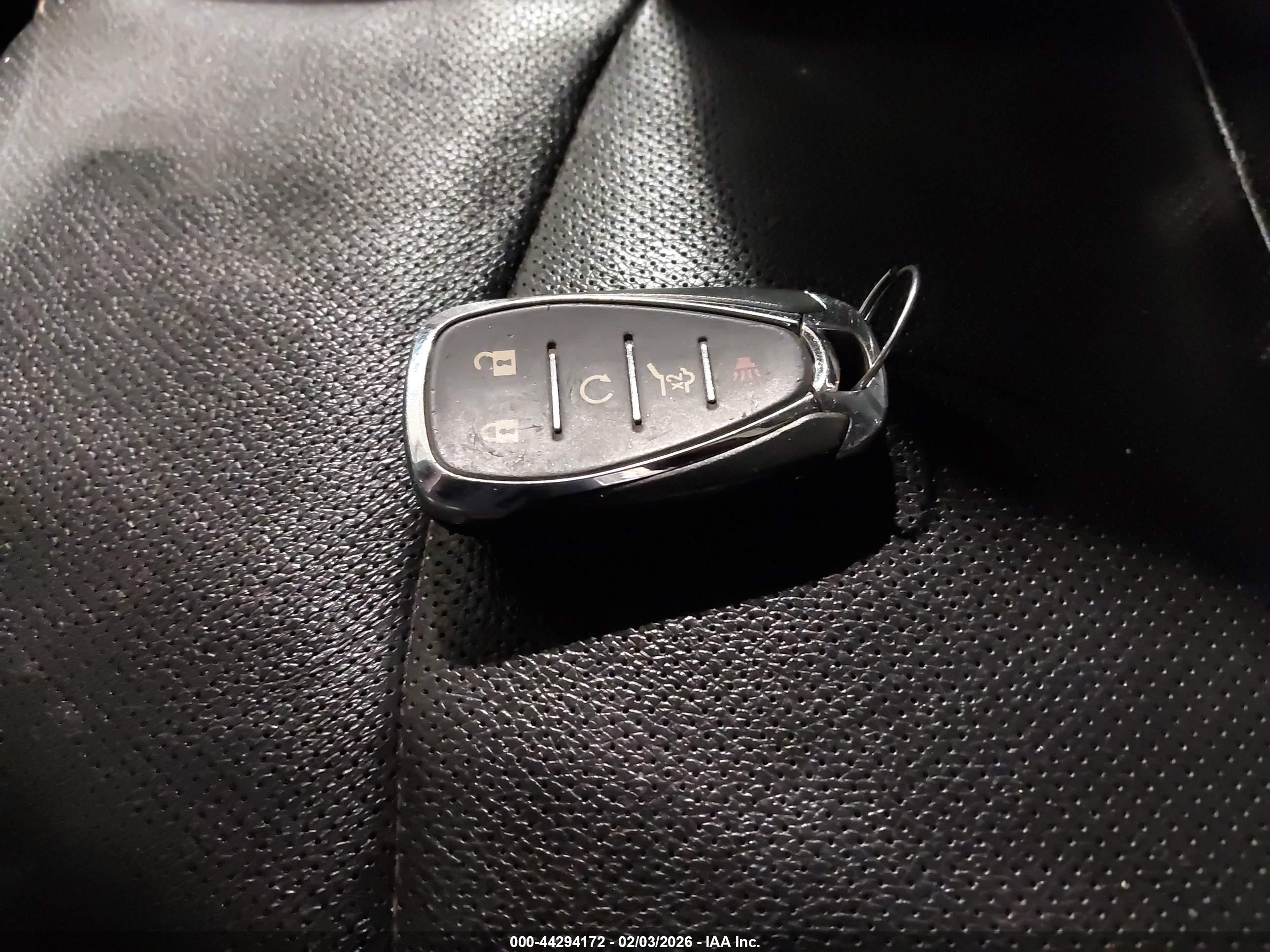 CHEVROLET EQUINOX image 11