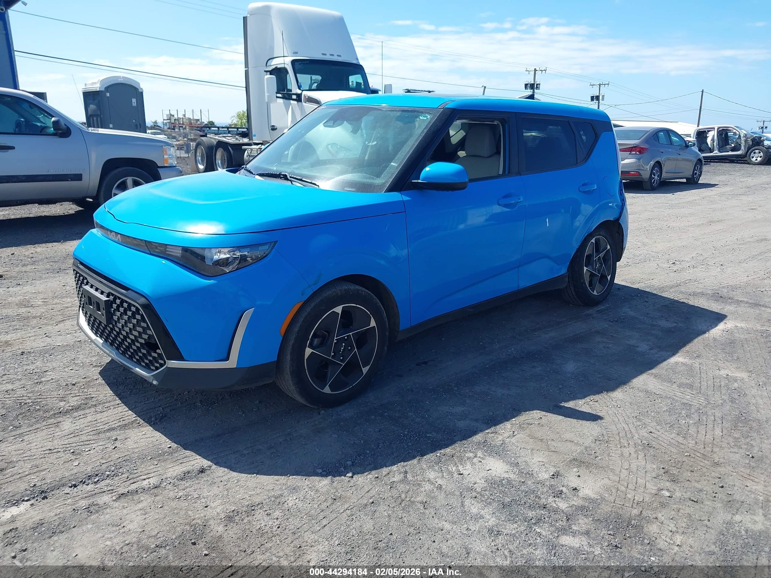 KIA SOUL image 2