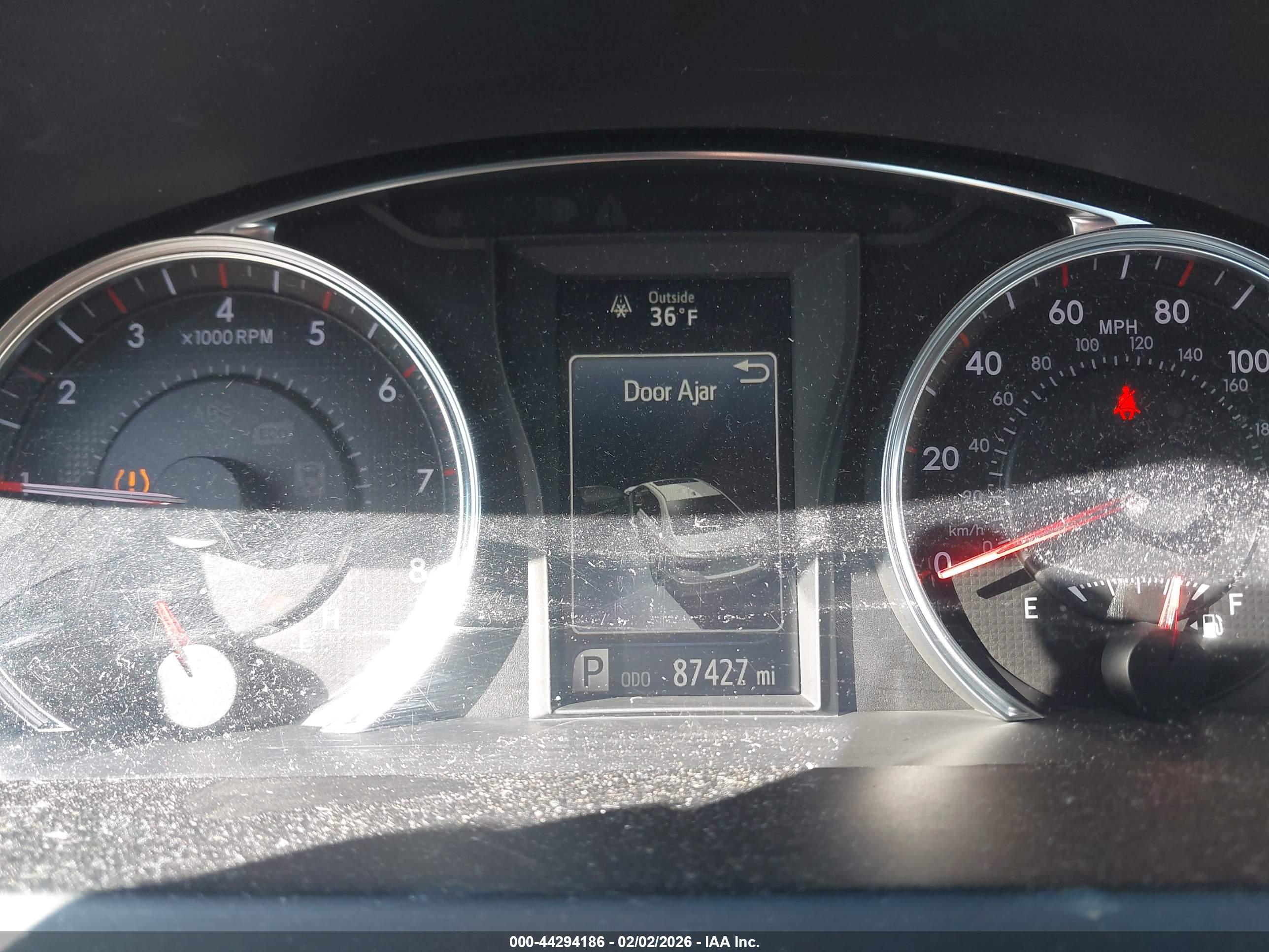 TOYOTA CAMRY image 7