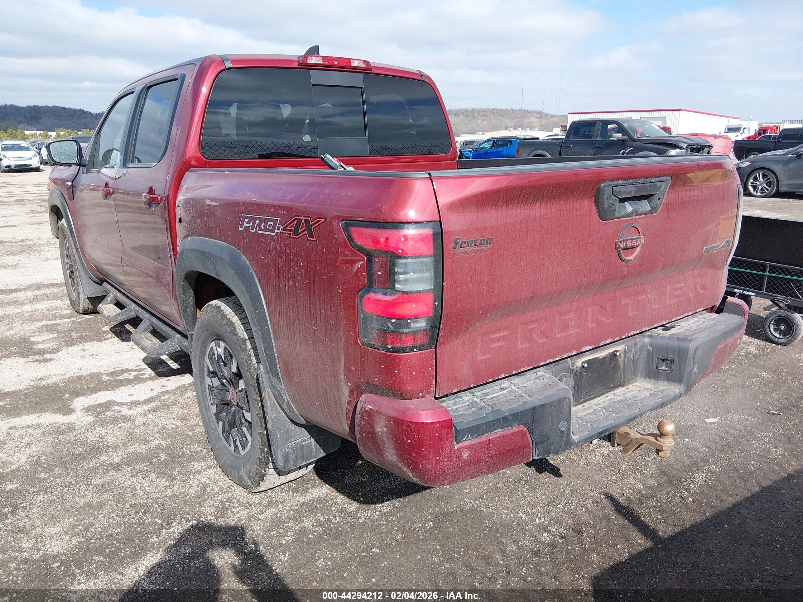 NISSAN FRONTIER image 3