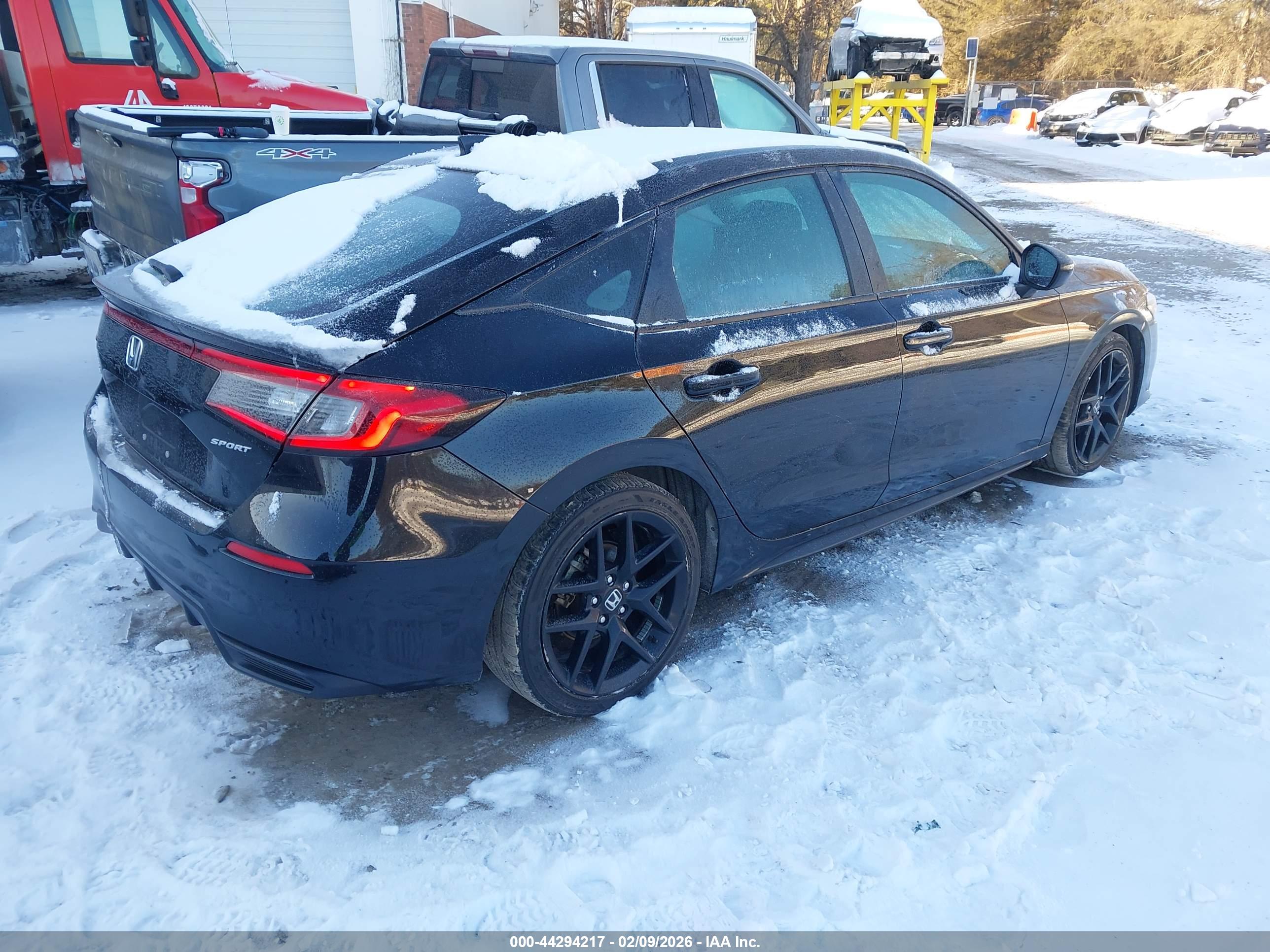 HONDA CIVIC image 4