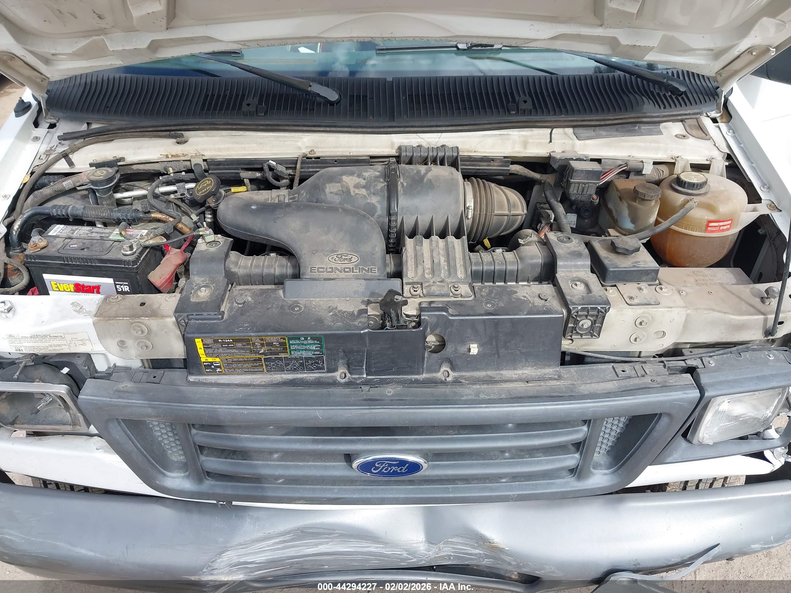 FORD E-250 image 10