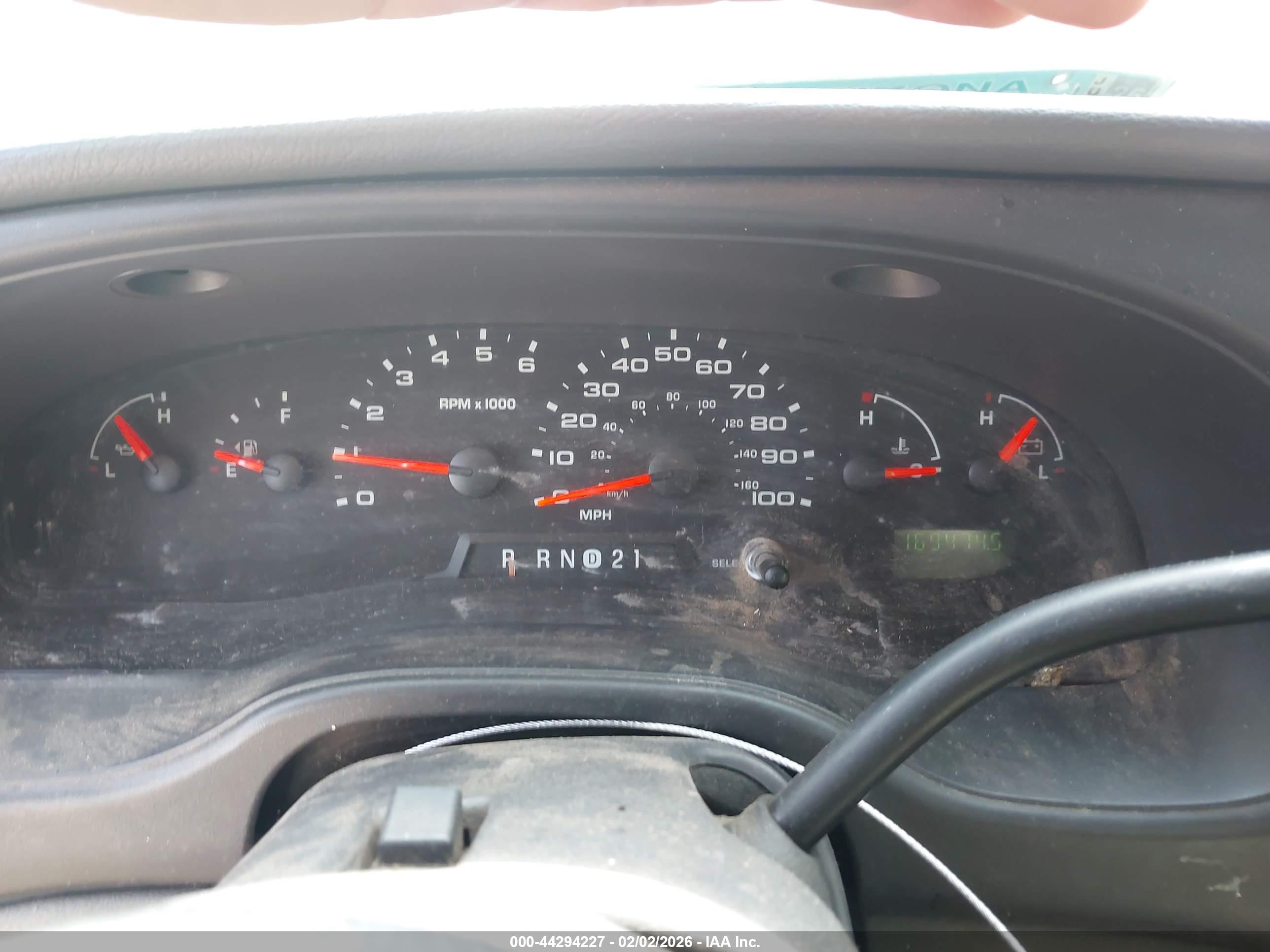 FORD E-250 image 7