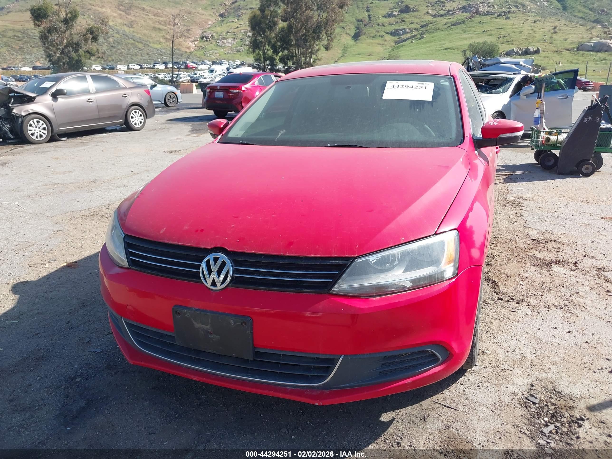 VOLKSWAGEN JETTA image 6