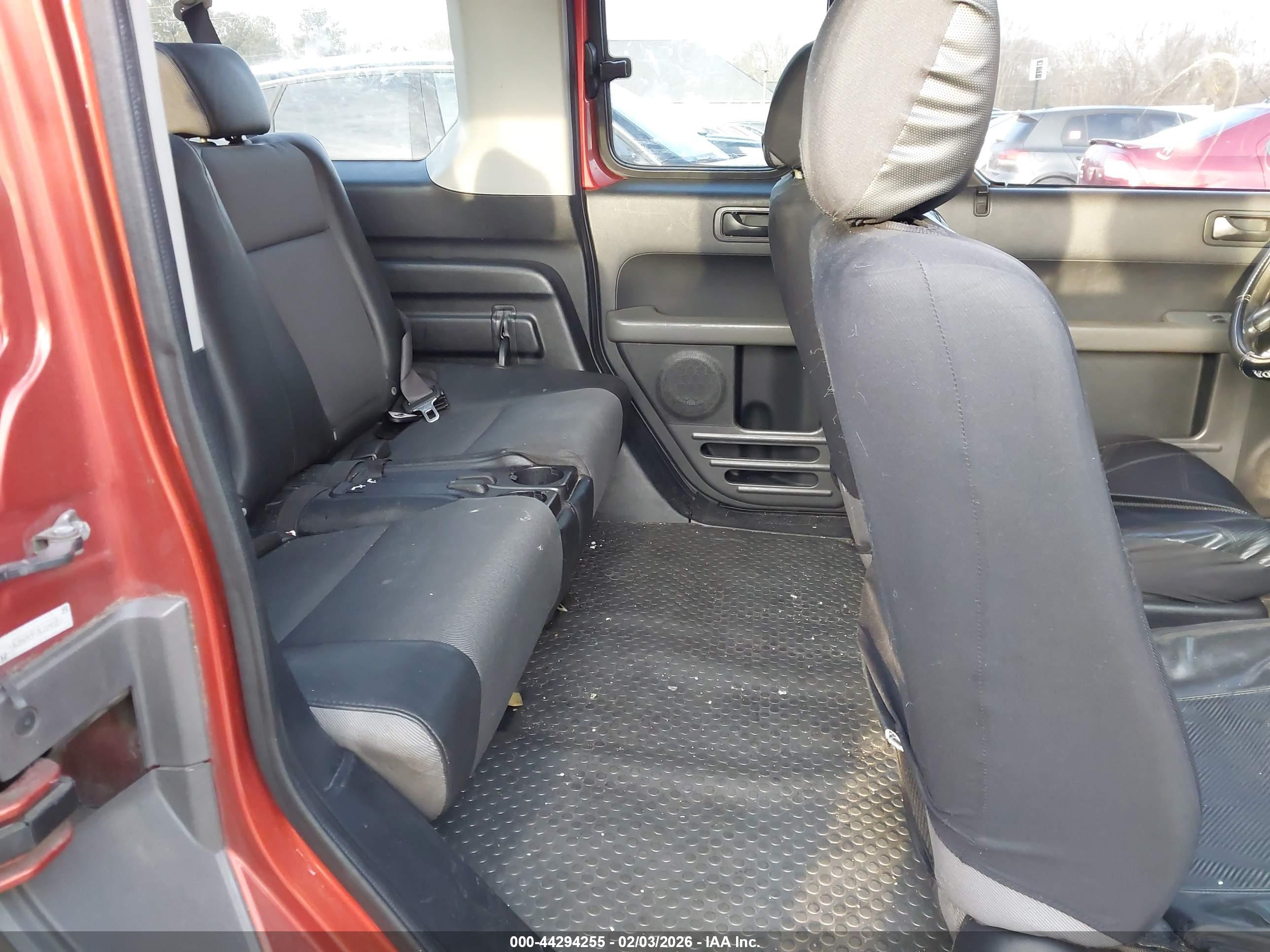 HONDA ELEMENT image 8
