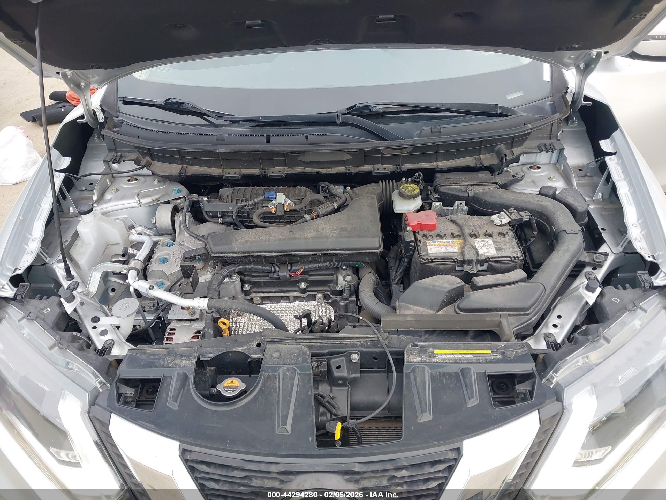 NISSAN ROGUE image 10