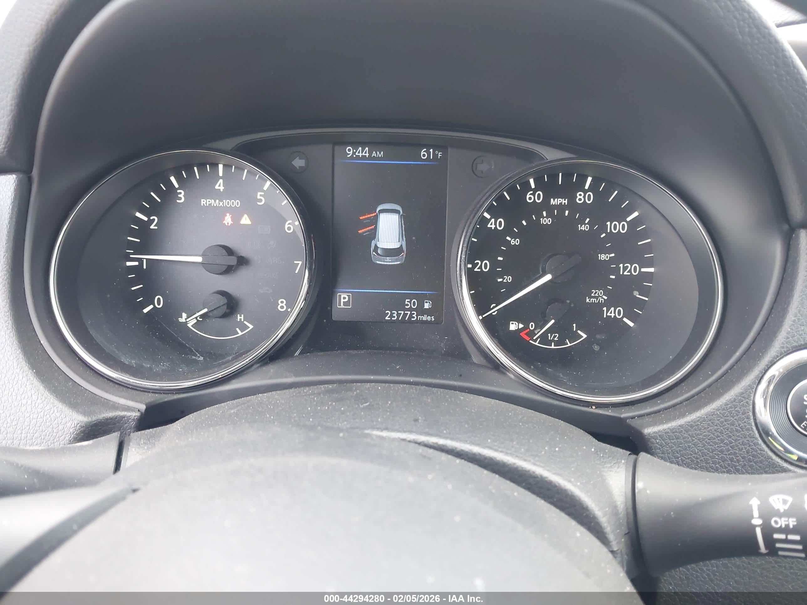 NISSAN ROGUE image 7
