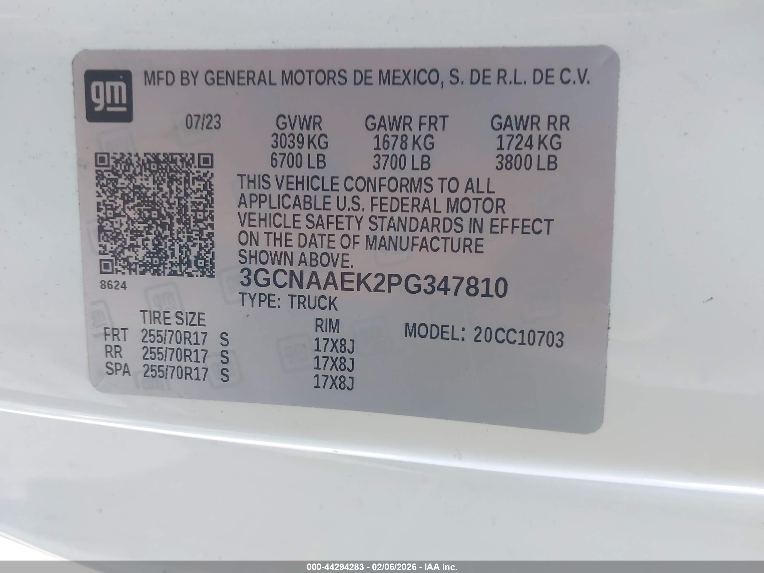 CHEVROLET SILVERADO image 9