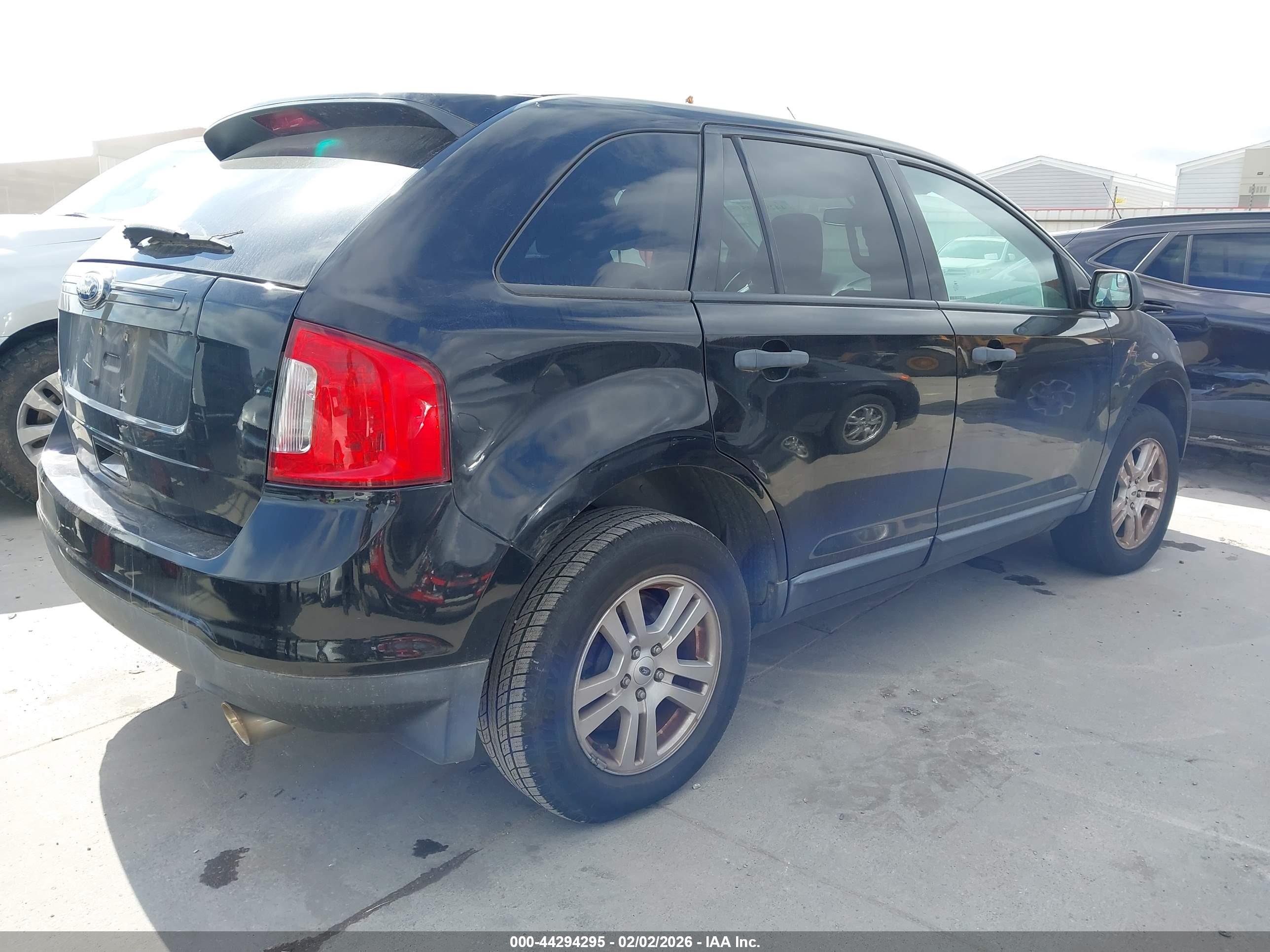 FORD EDGE image 4