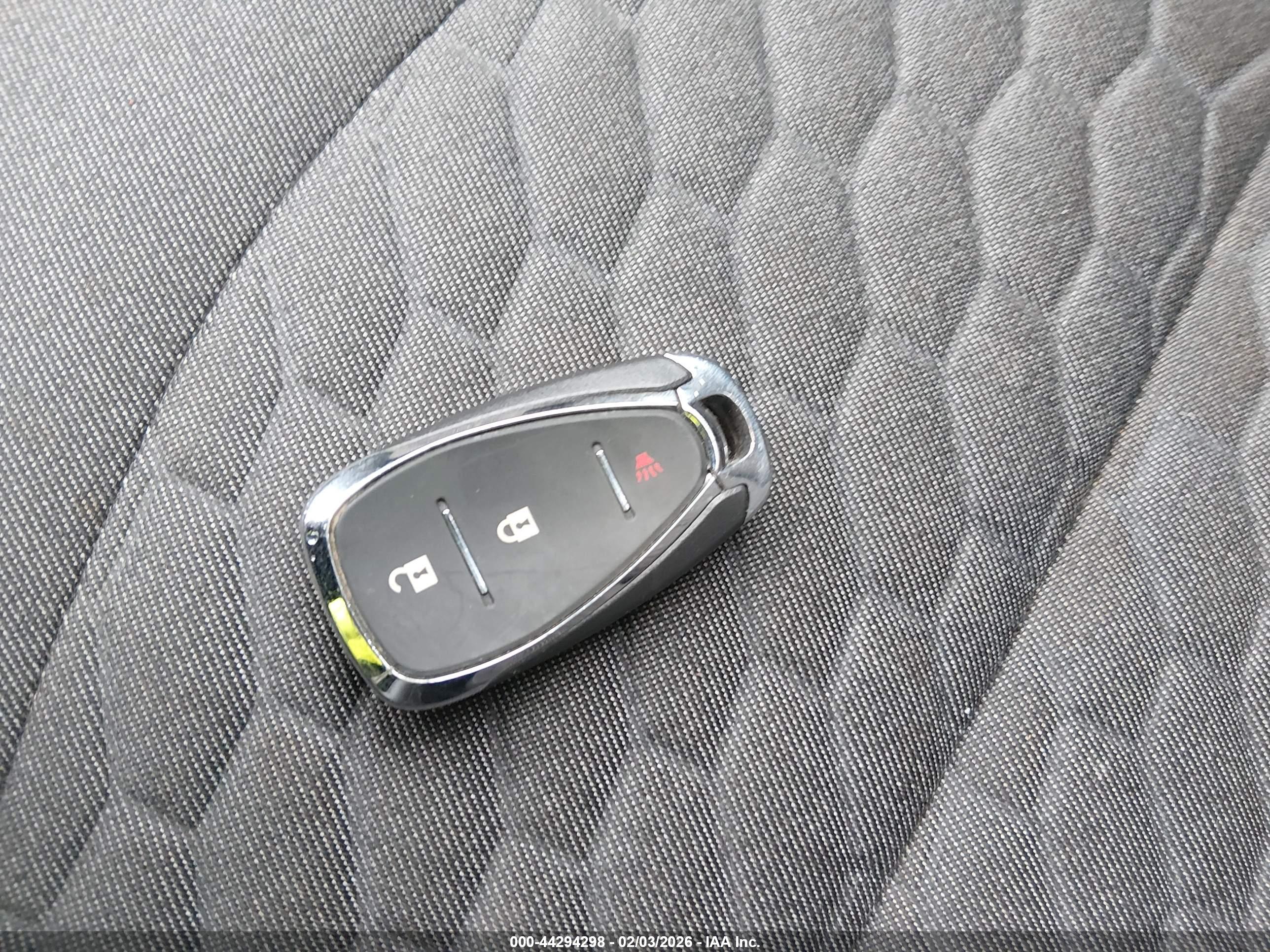 CHEVROLET EQUINOX image 11