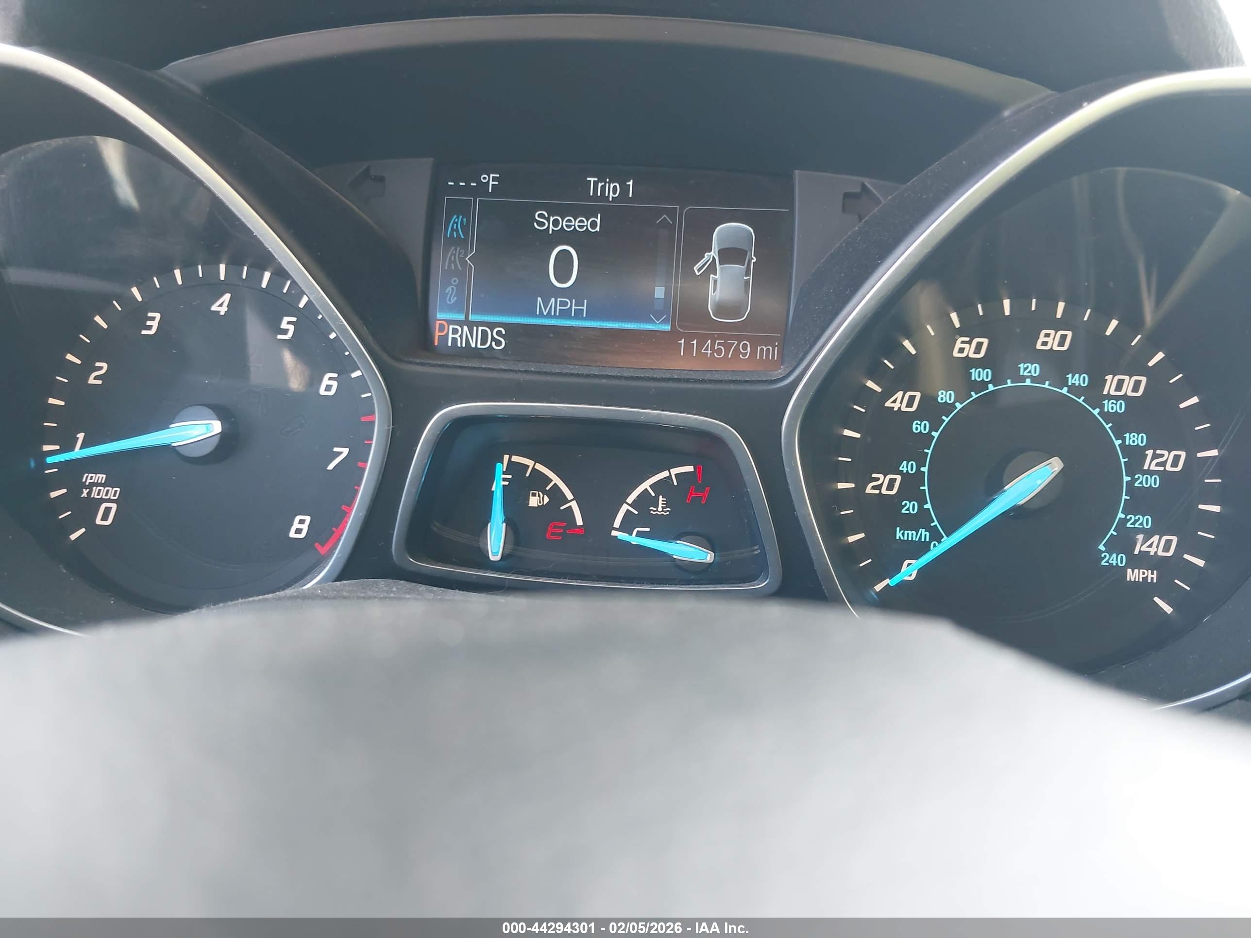 FORD ESCAPE image 7