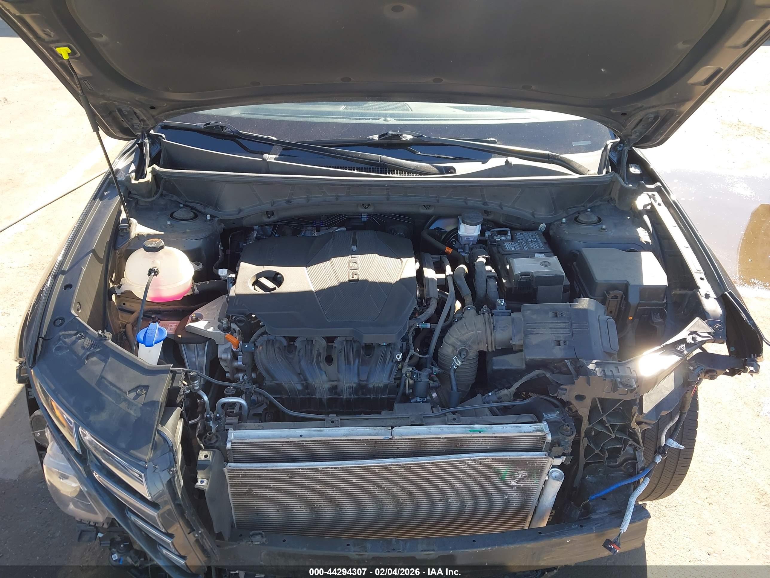 HYUNDAI TUCSON image 10