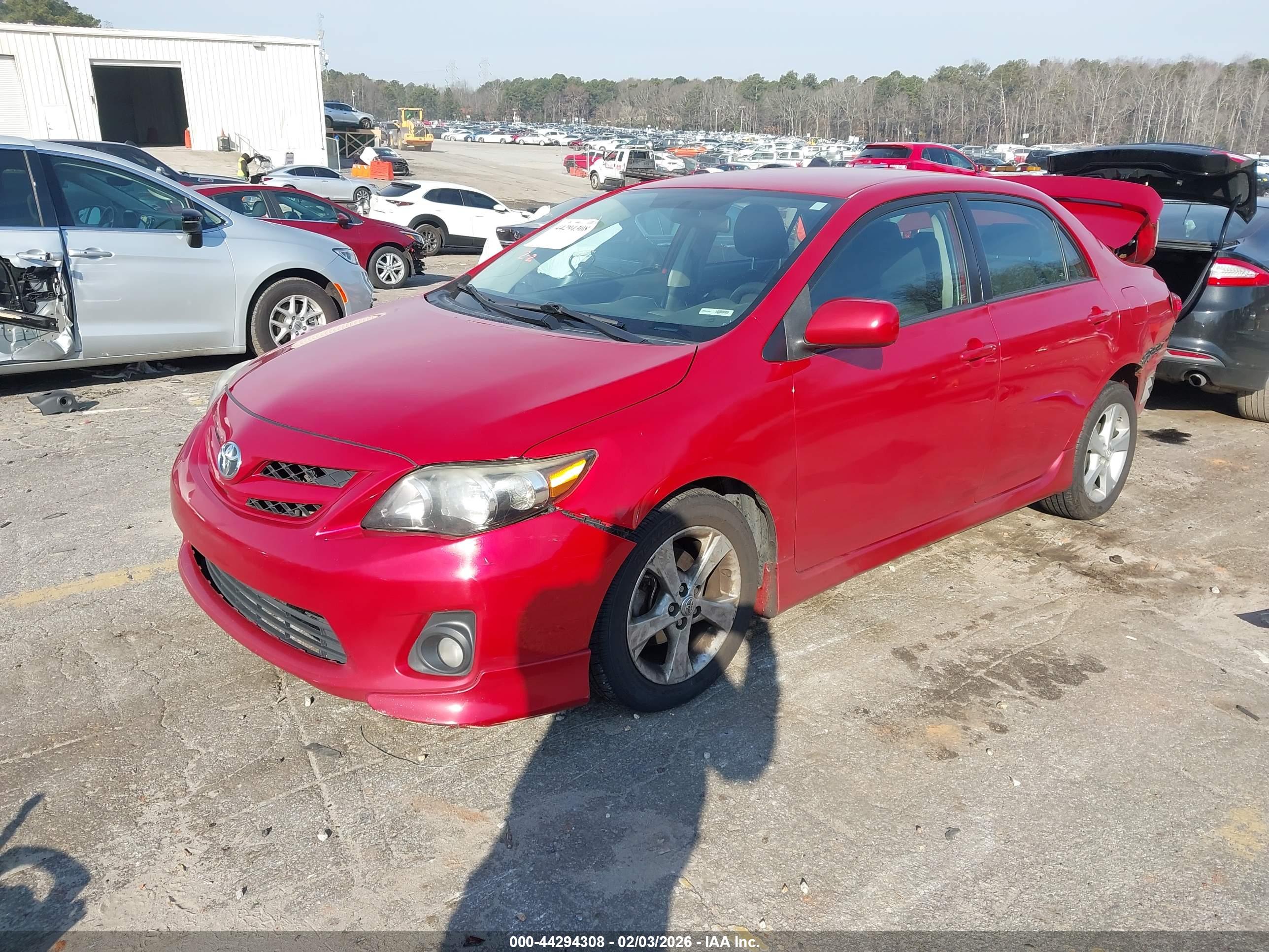 TOYOTA COROLLA image 2