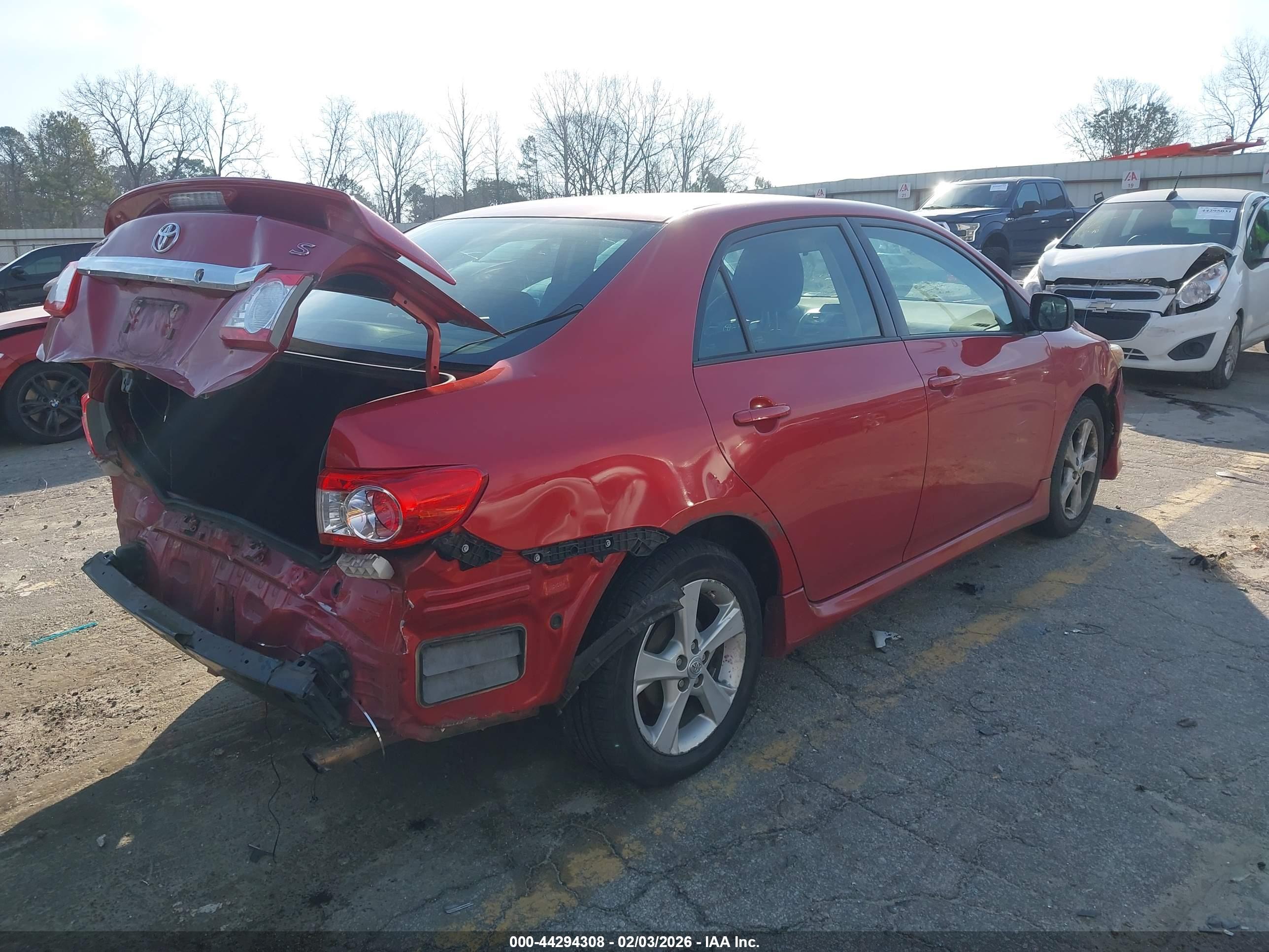 TOYOTA COROLLA image 4
