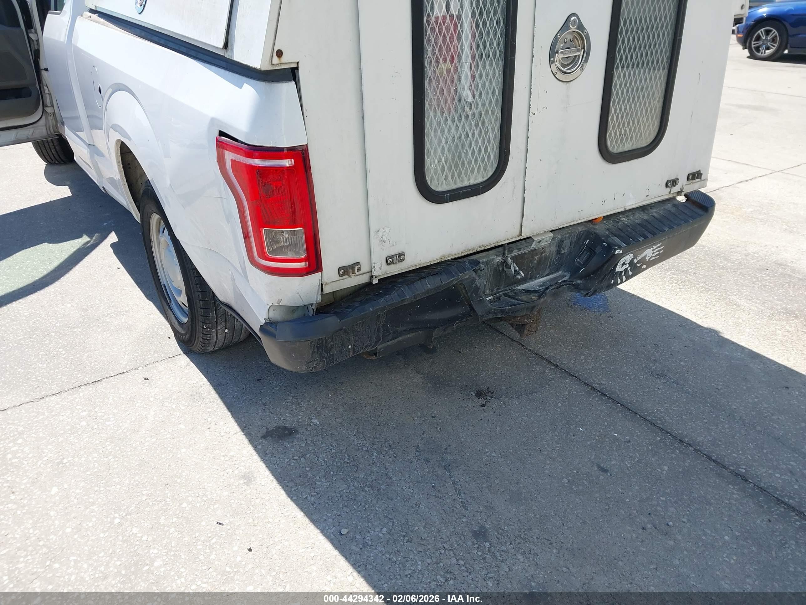 FORD F-150 image 6