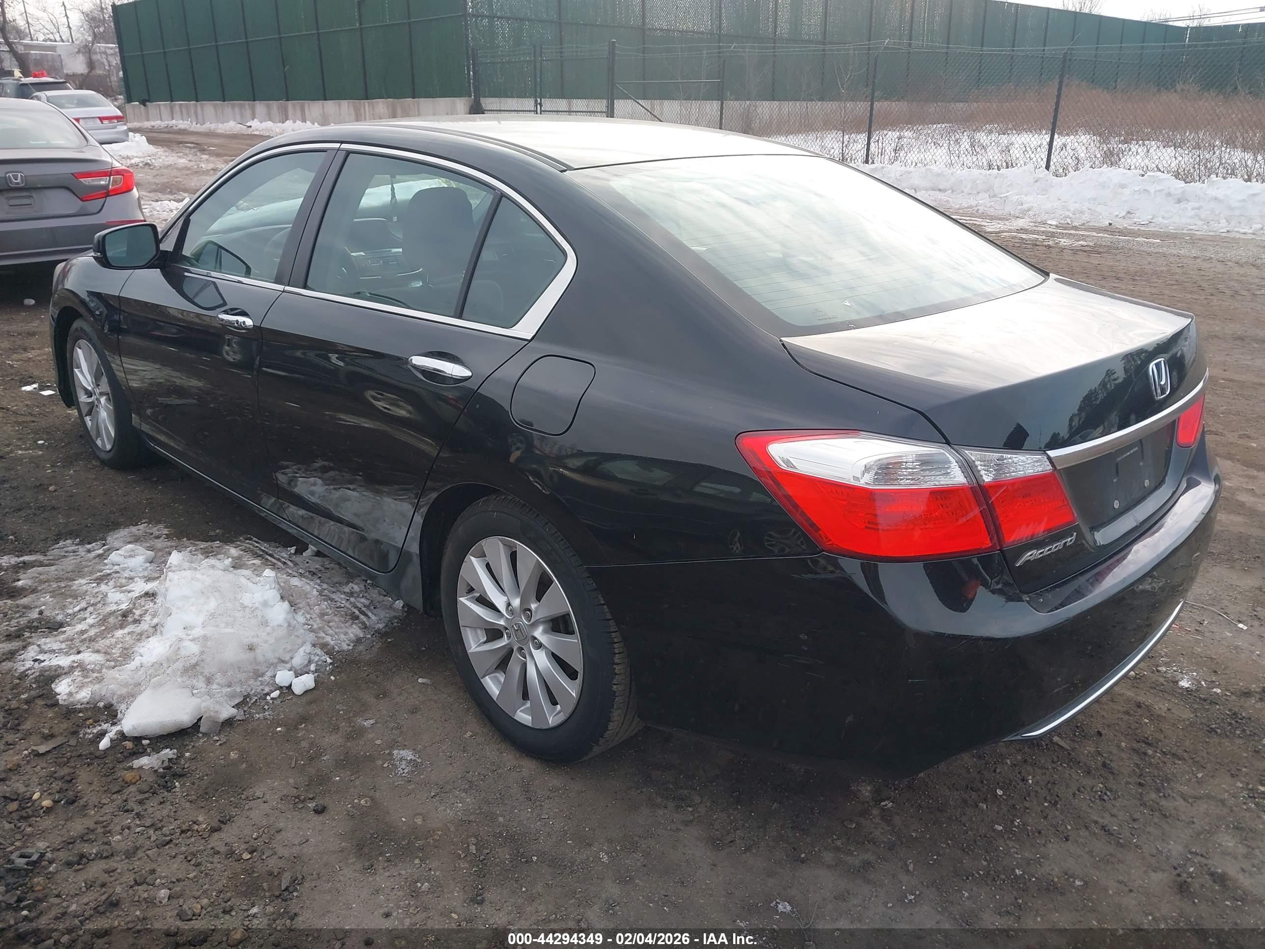 HONDA ACCORD image 3