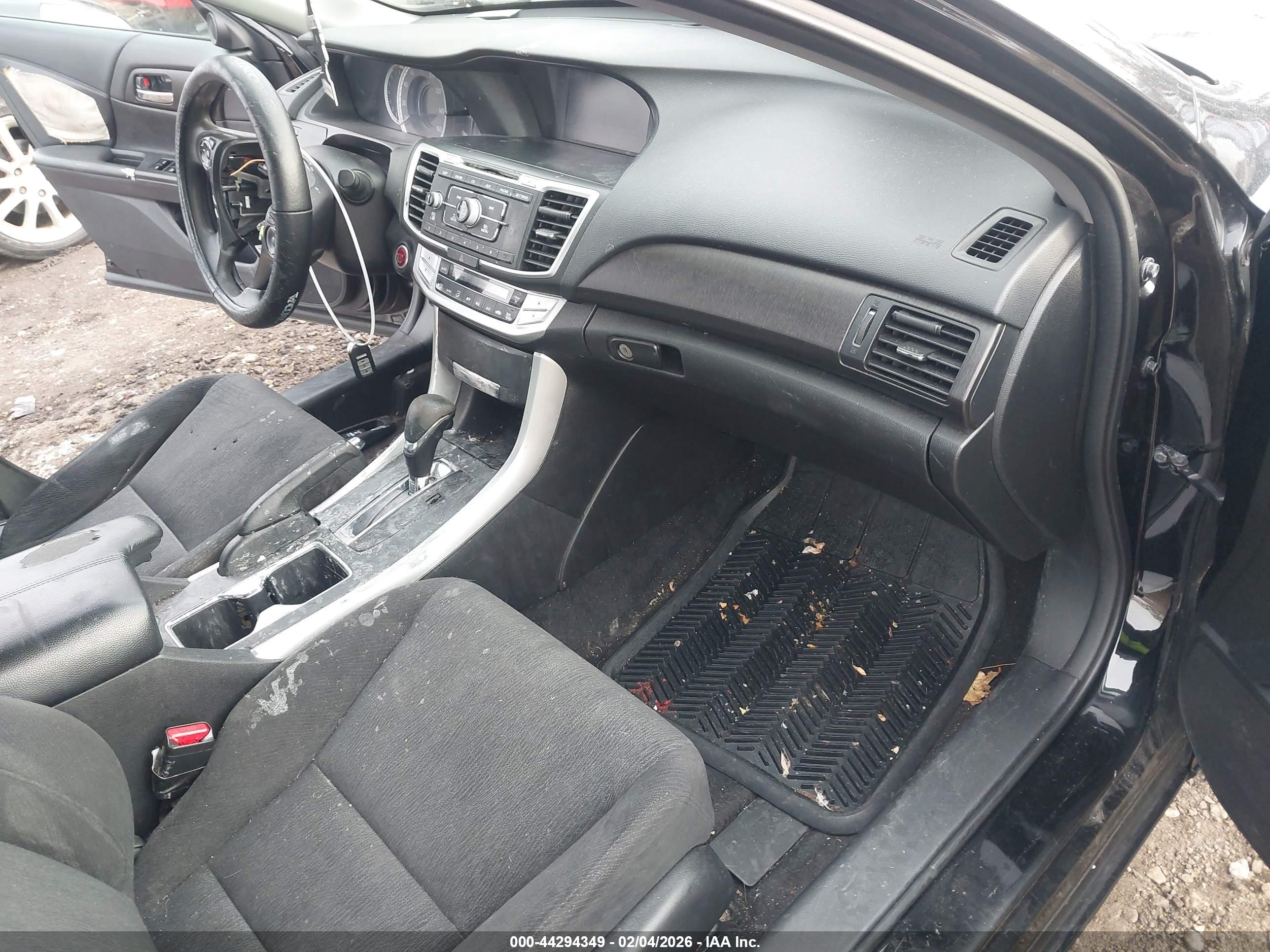 HONDA ACCORD image 5