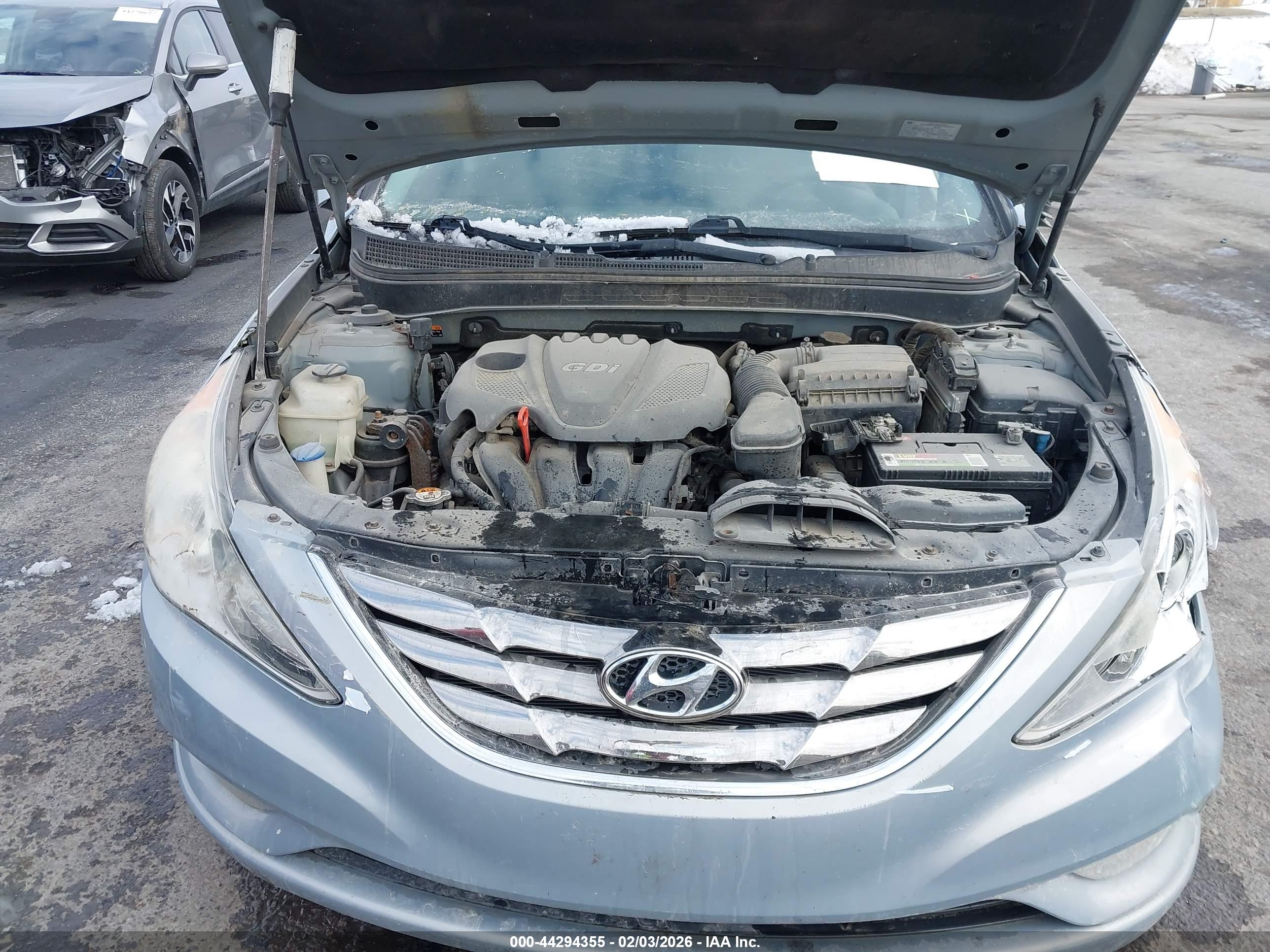 HYUNDAI SONATA image 10