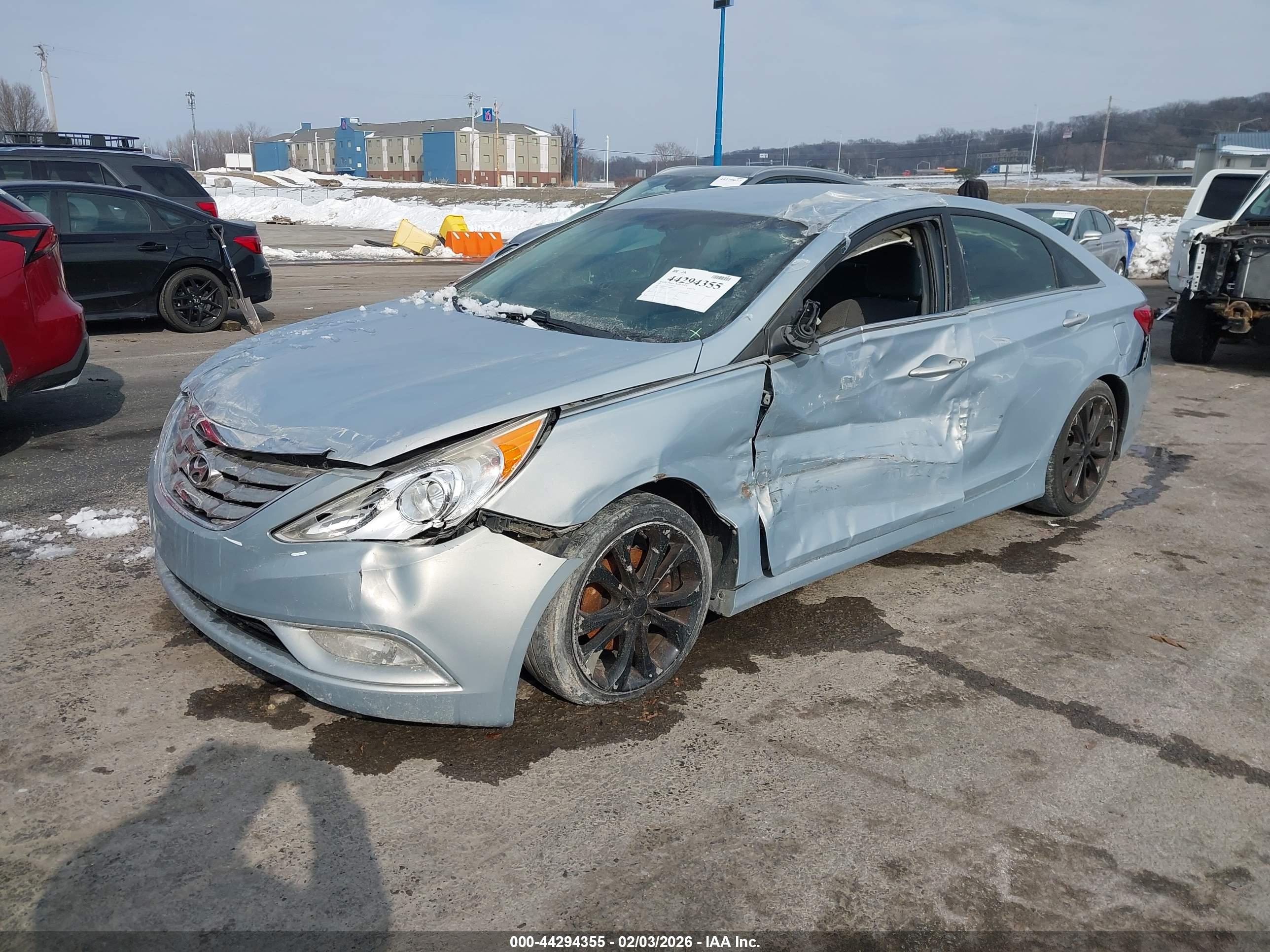 HYUNDAI SONATA image 2
