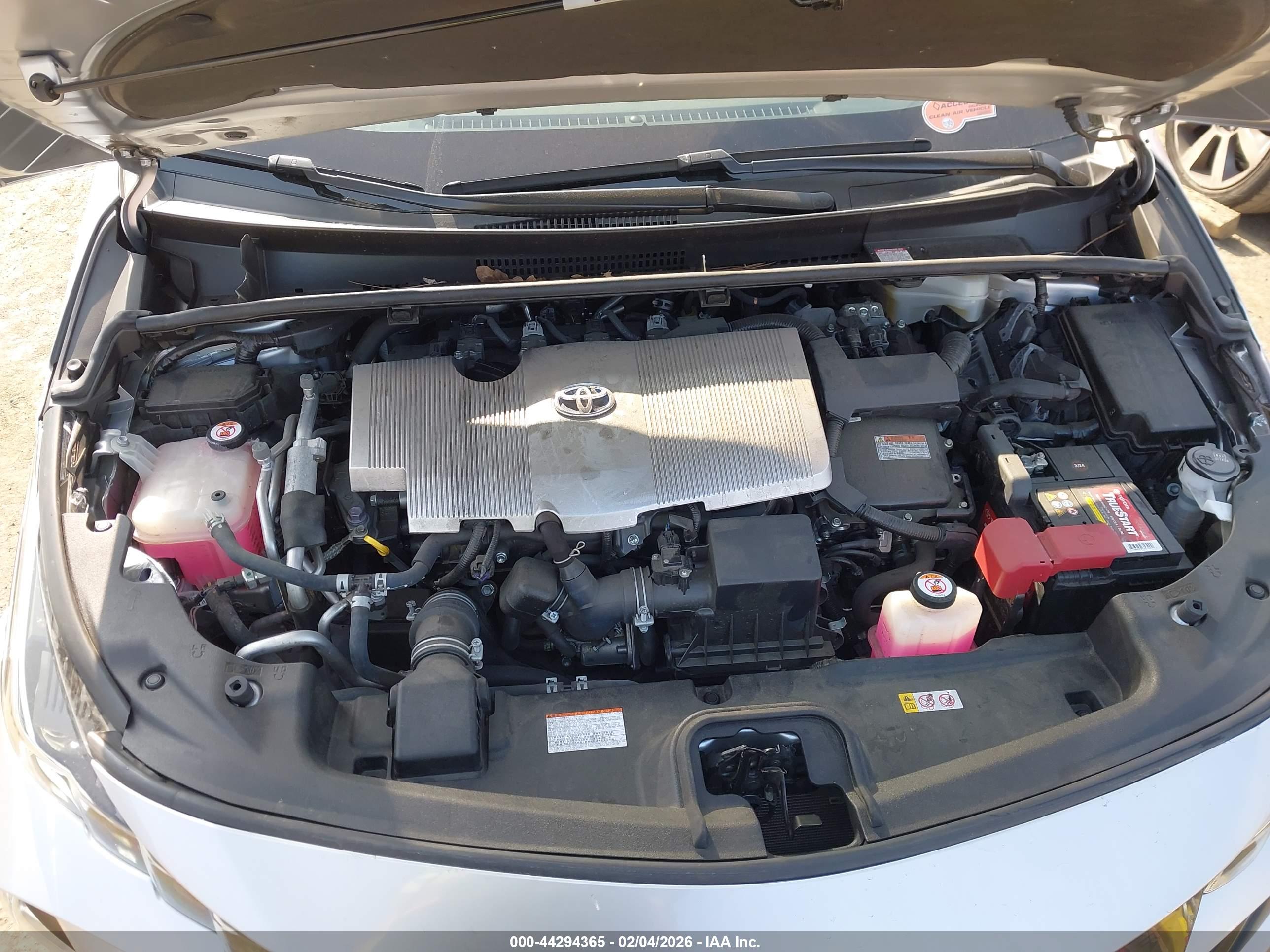 TOYOTA PRIUS image 10