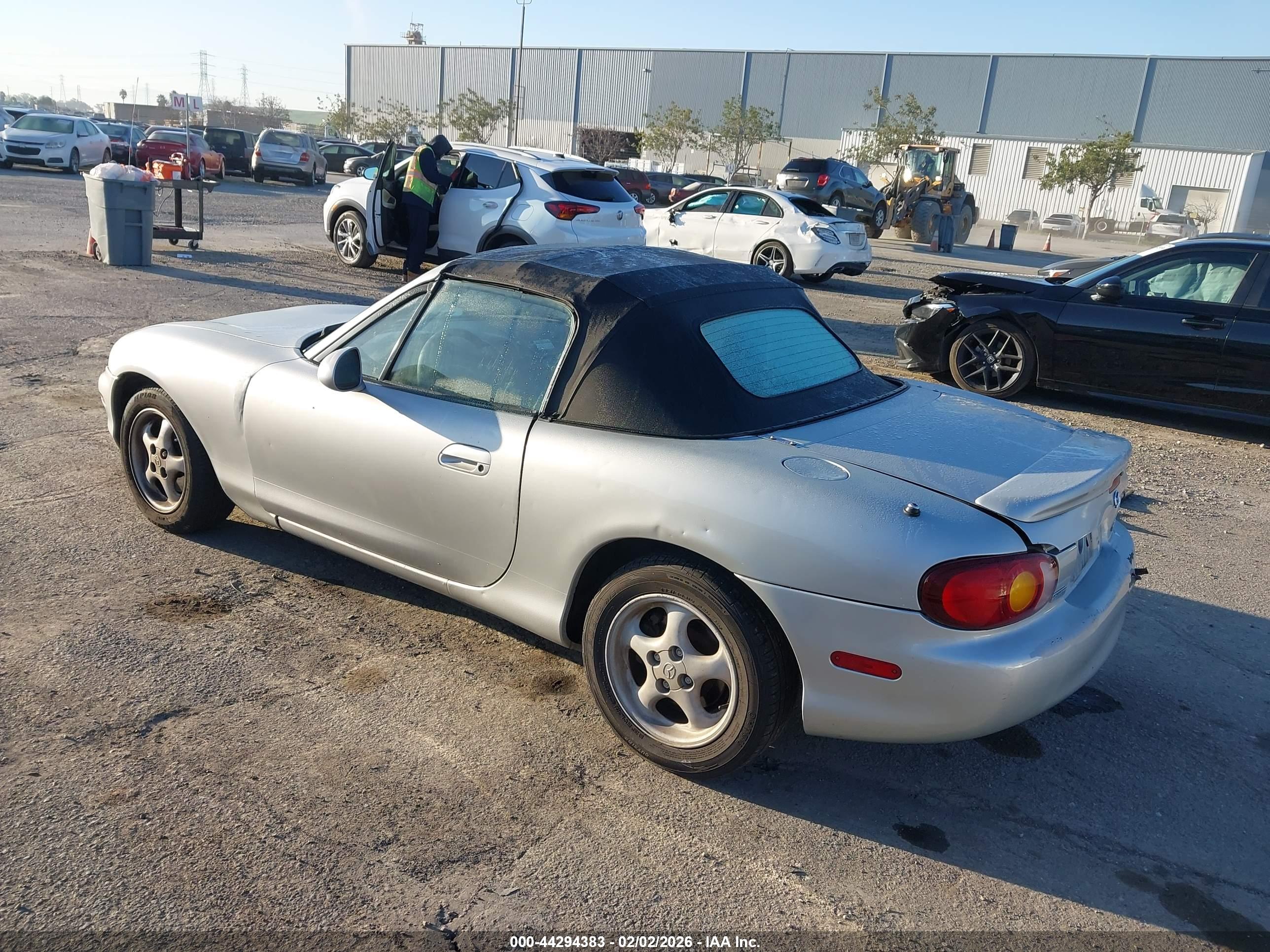 MAZDA MX-5 image 3