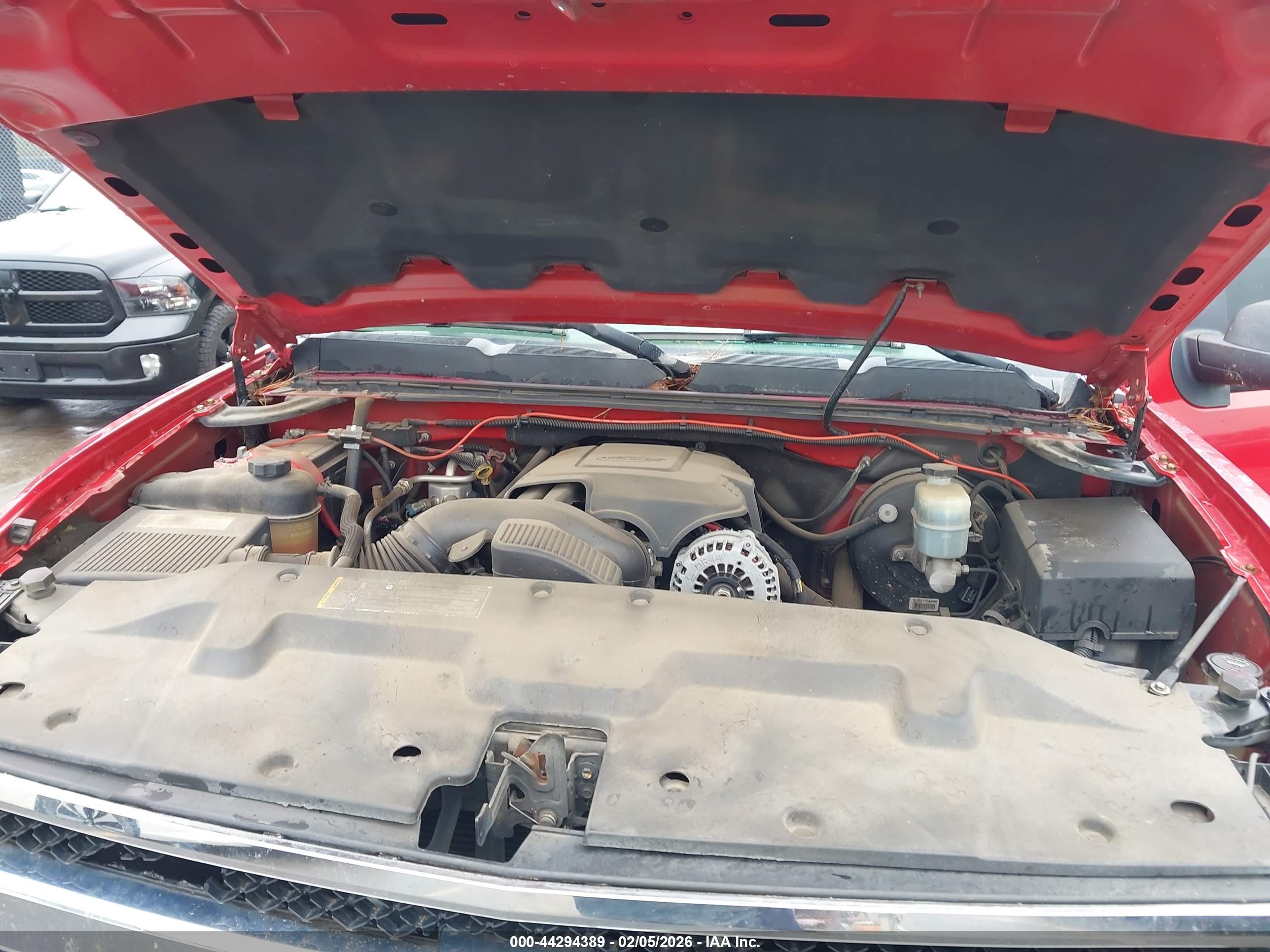 CHEVROLET SILVERADO image 10