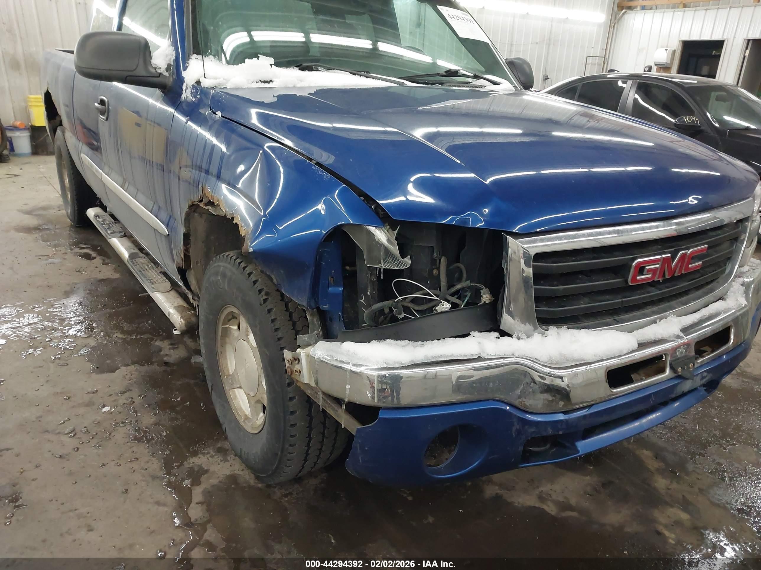 GMC SIERRA image 6
