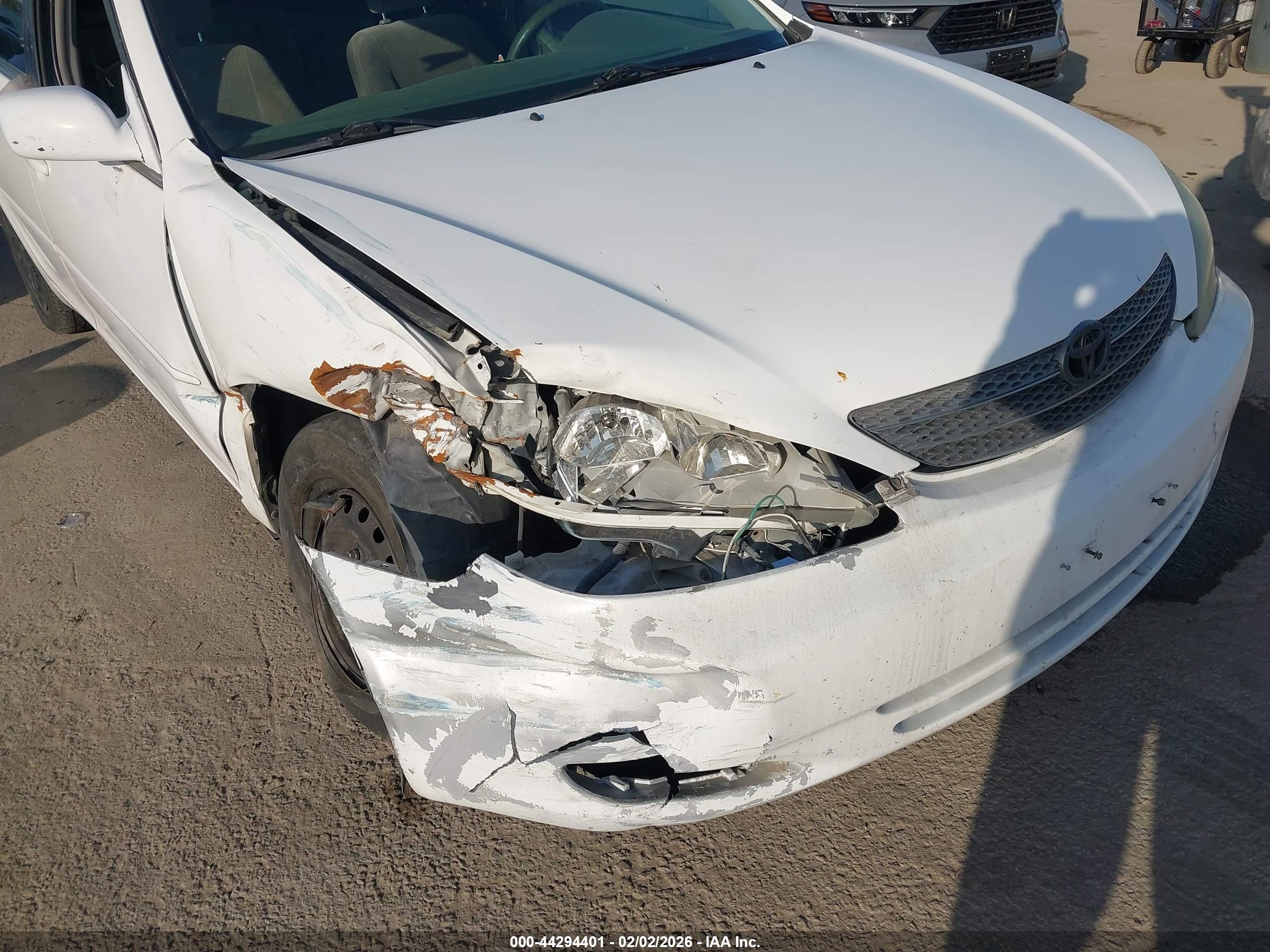 TOYOTA CAMRY image 6