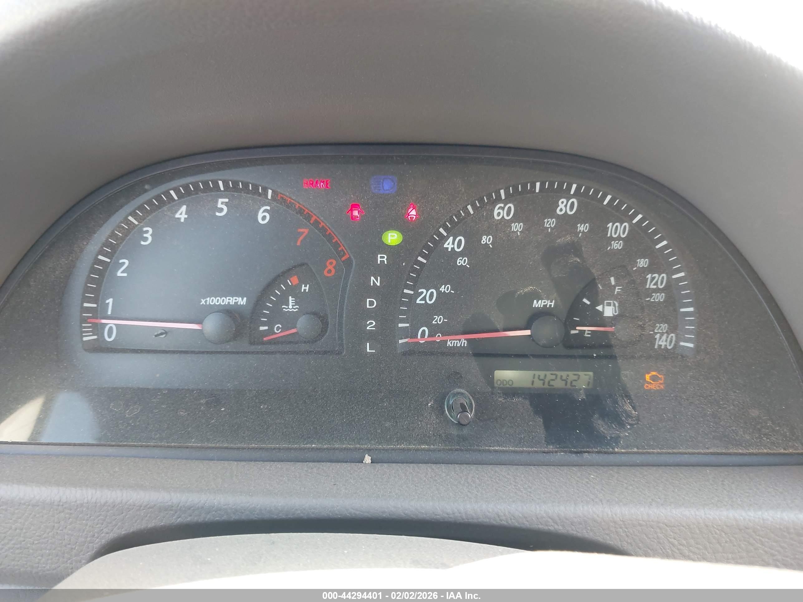 TOYOTA CAMRY image 7