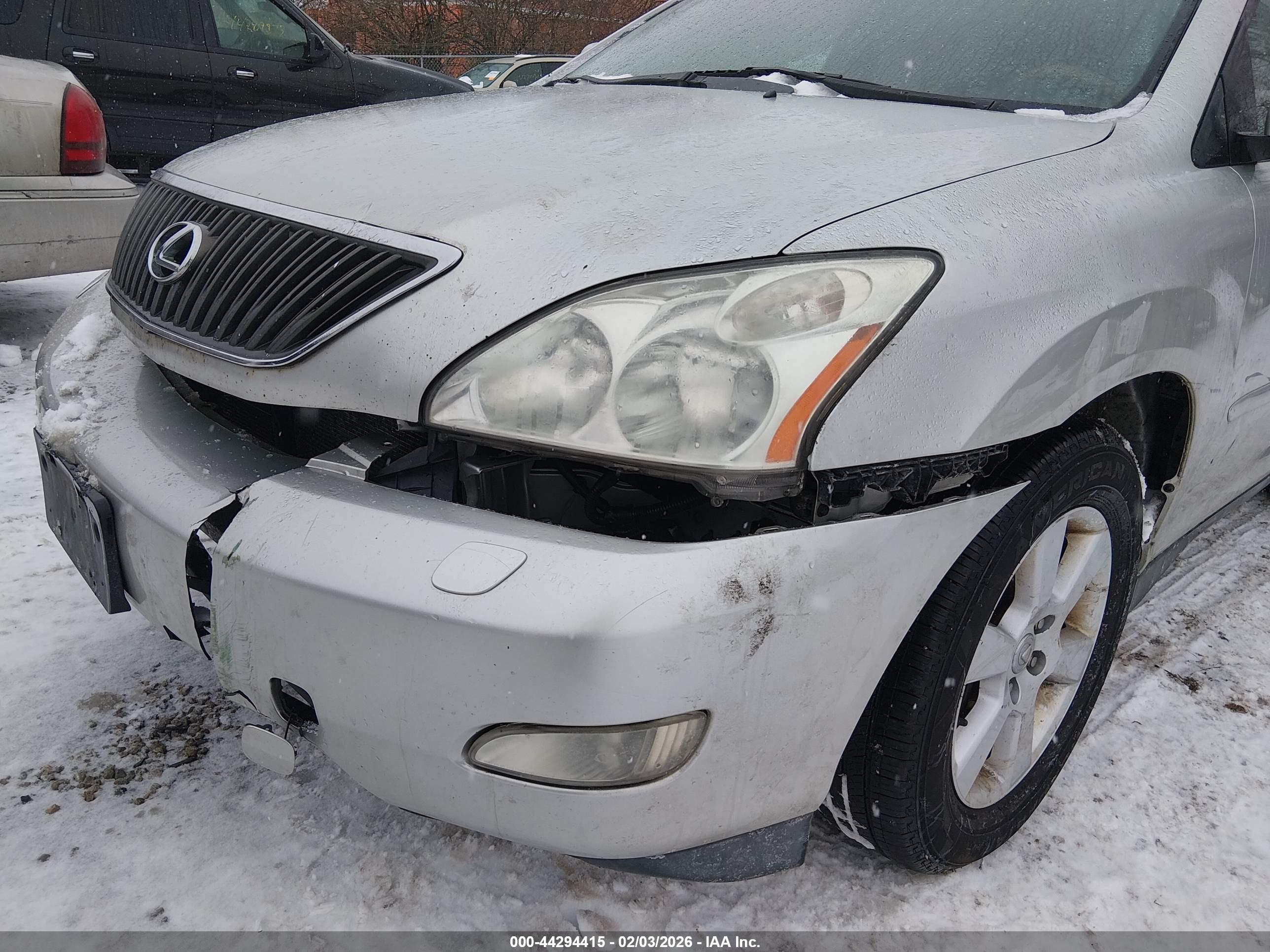 LEXUS RX image 6