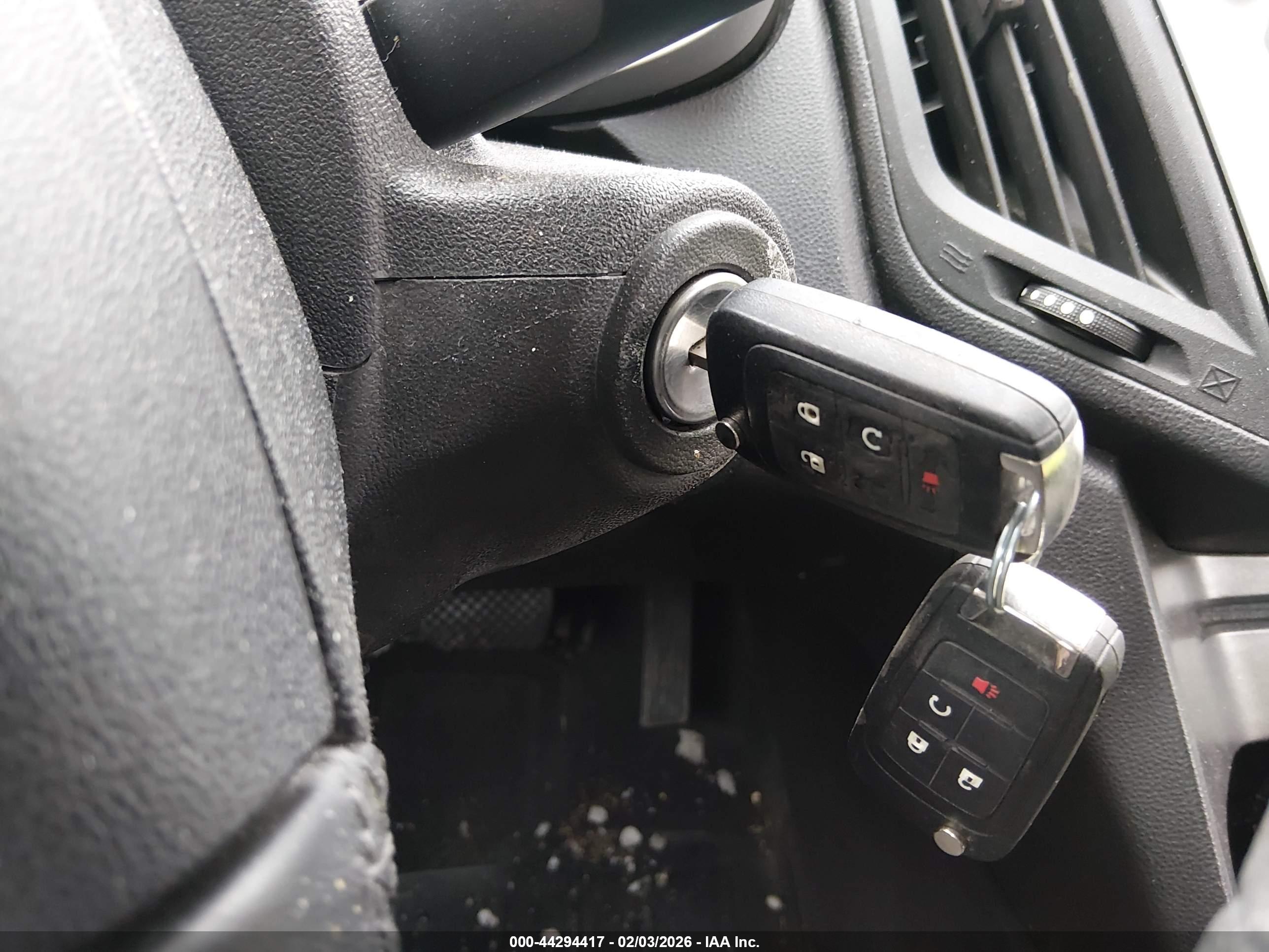 CHEVROLET EQUINOX image 11