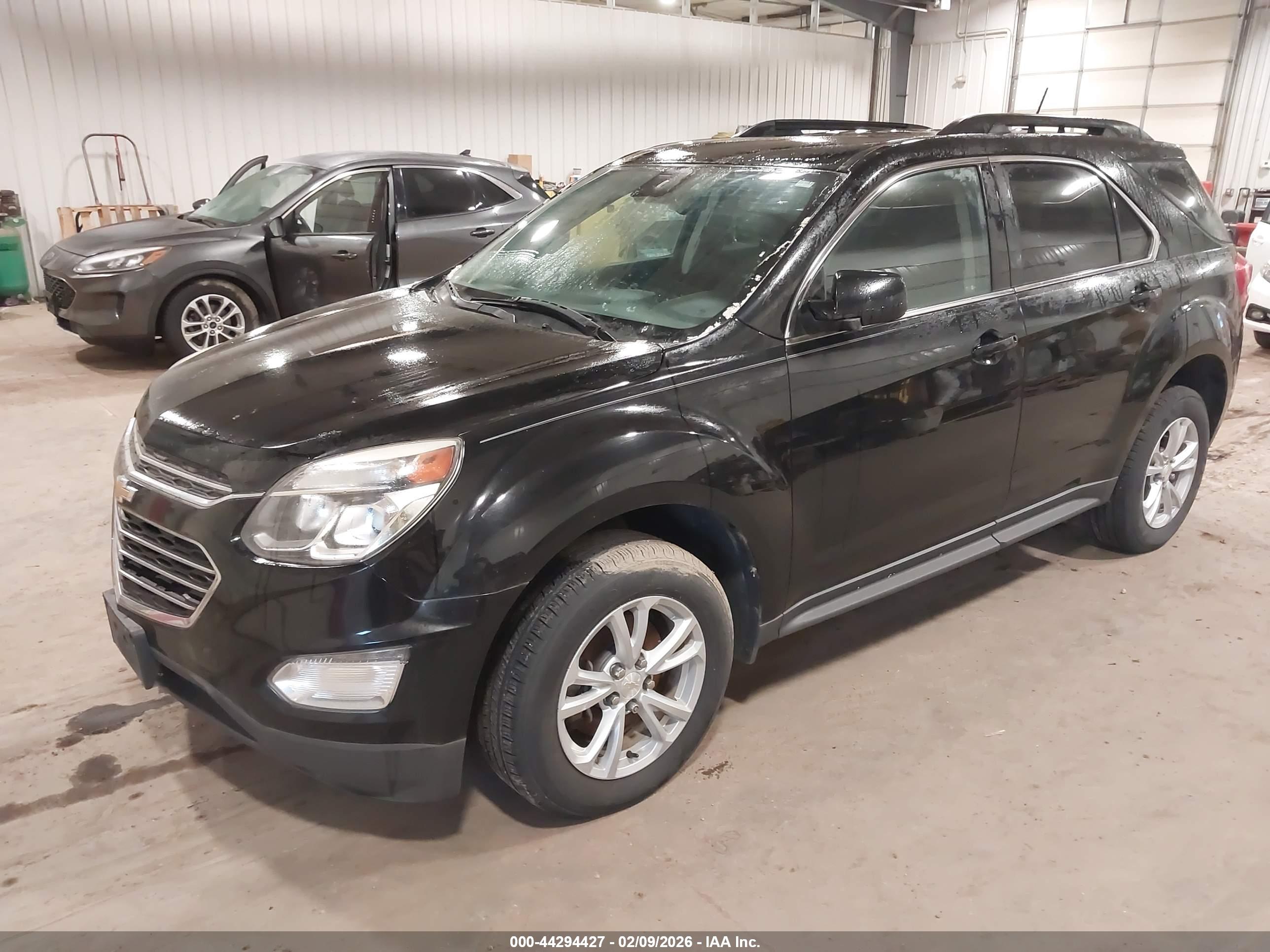 CHEVROLET EQUINOX image 2