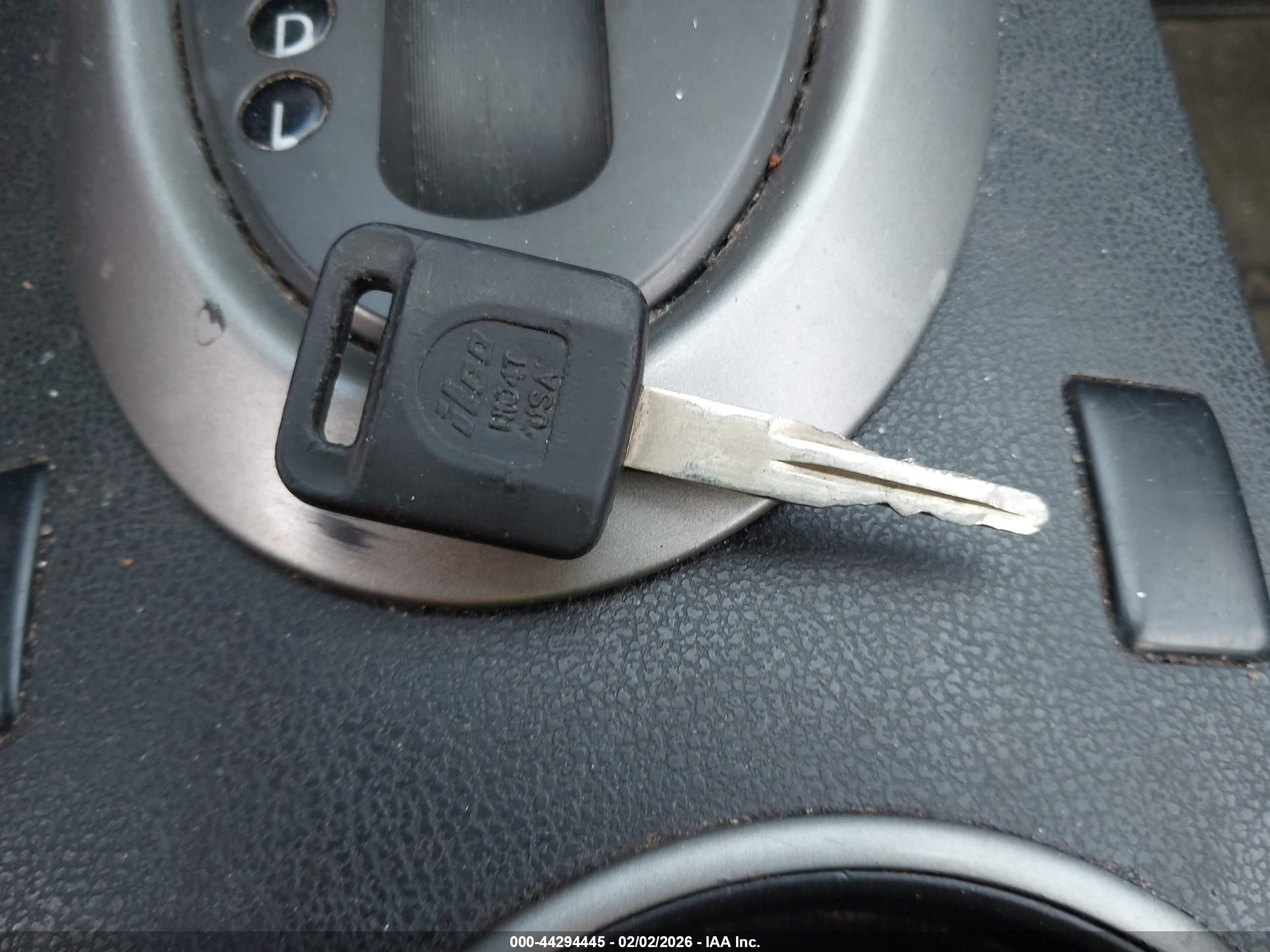 NISSAN ROGUE image 11