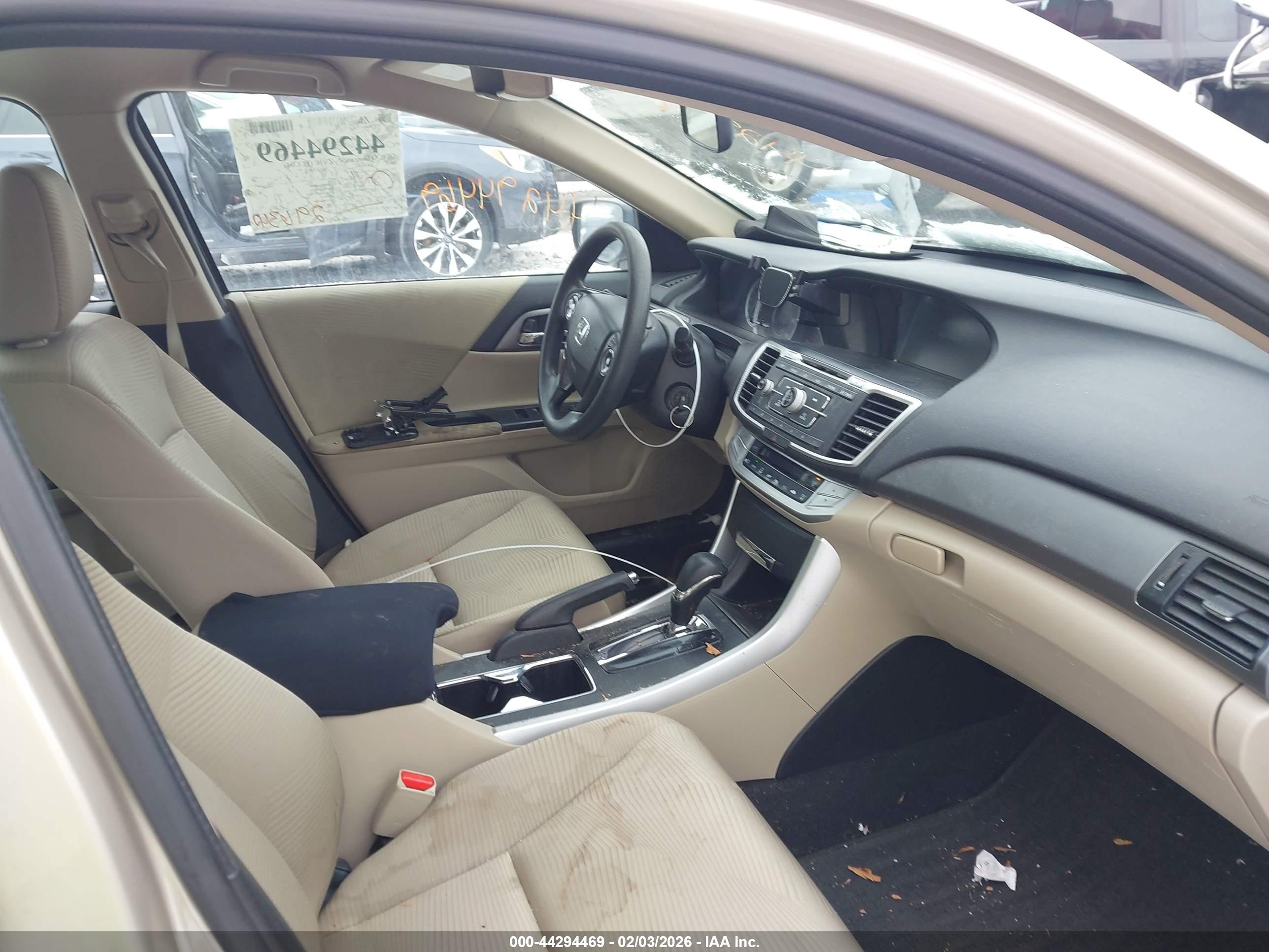 HONDA ACCORD image 5