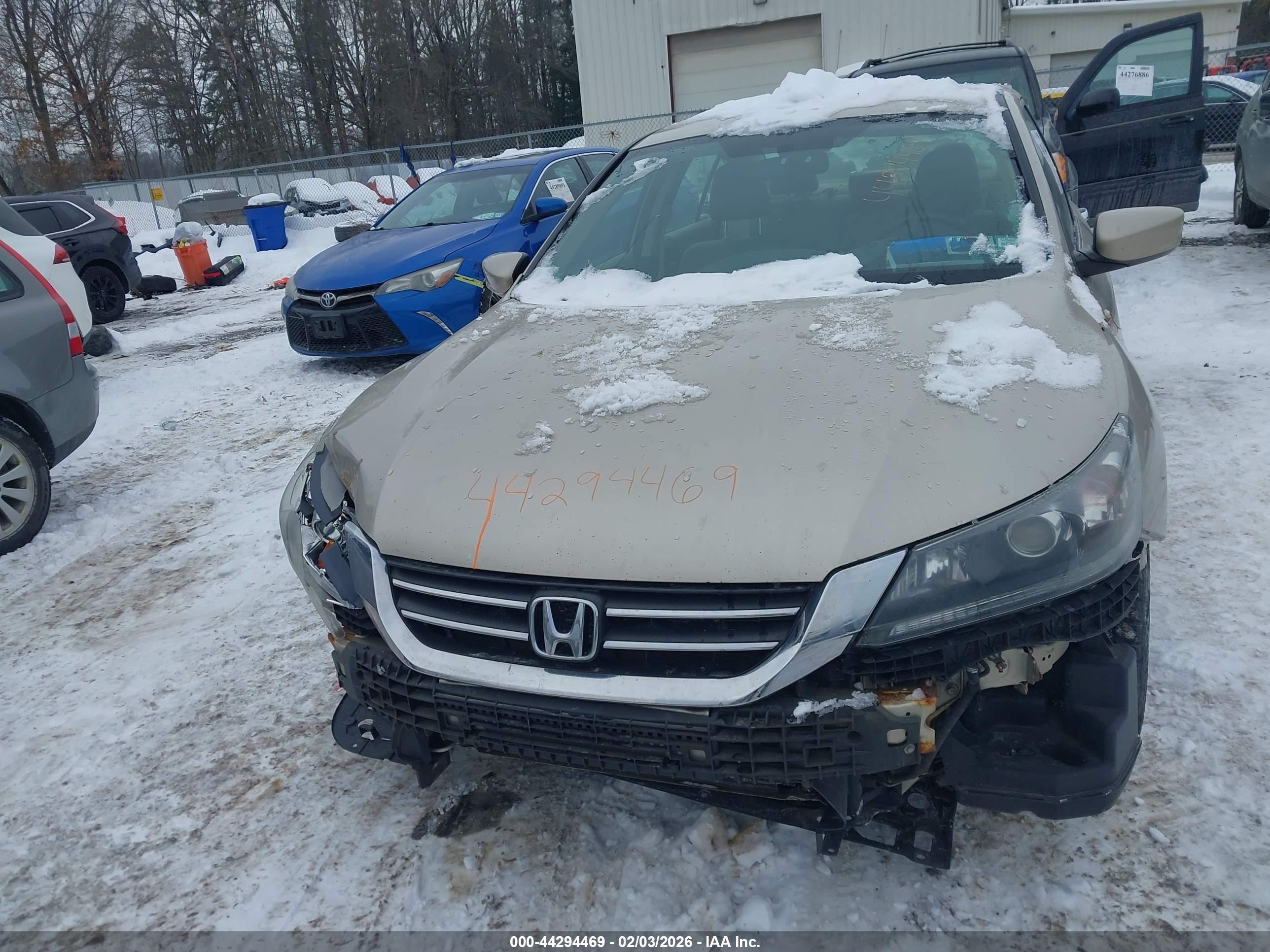 HONDA ACCORD image 6