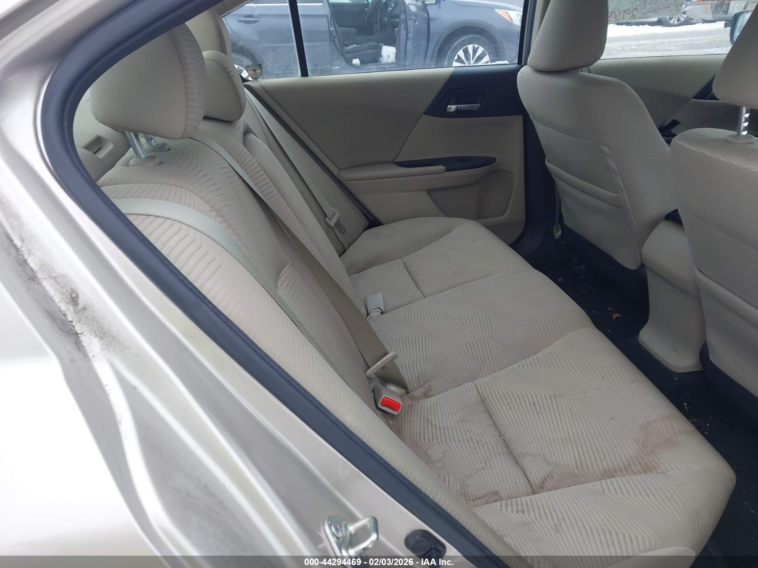 HONDA ACCORD image 8