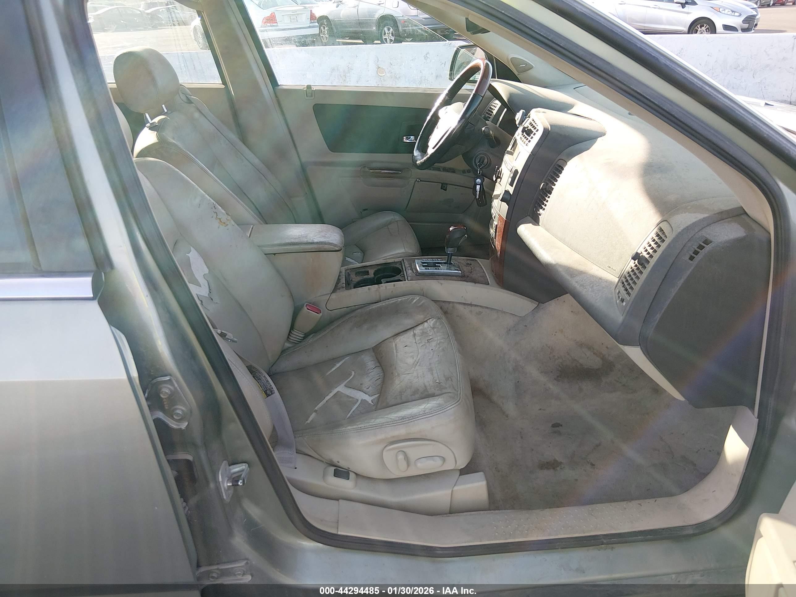 CADILLAC SRX image 5