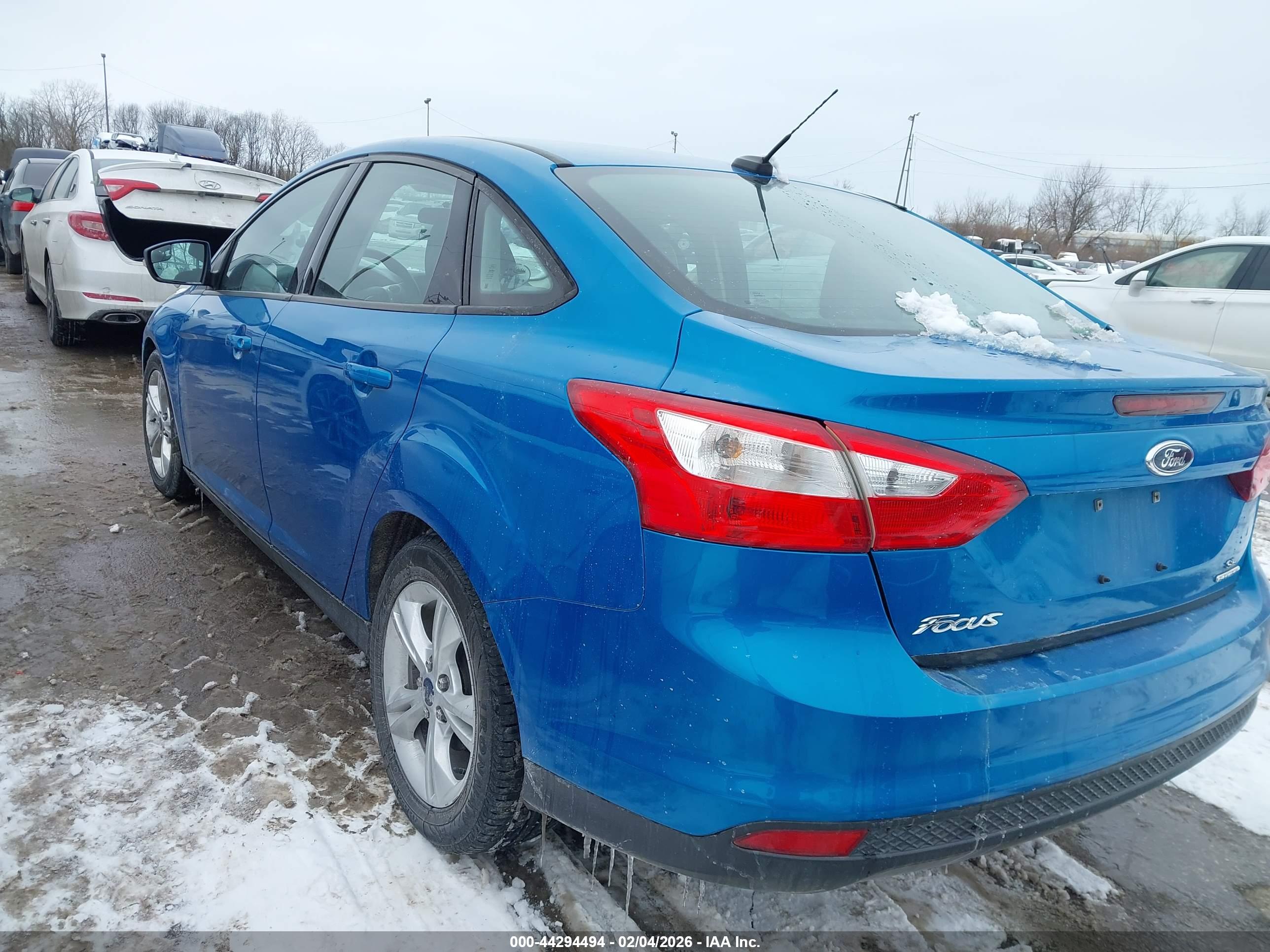 FORD FOCUS image 3