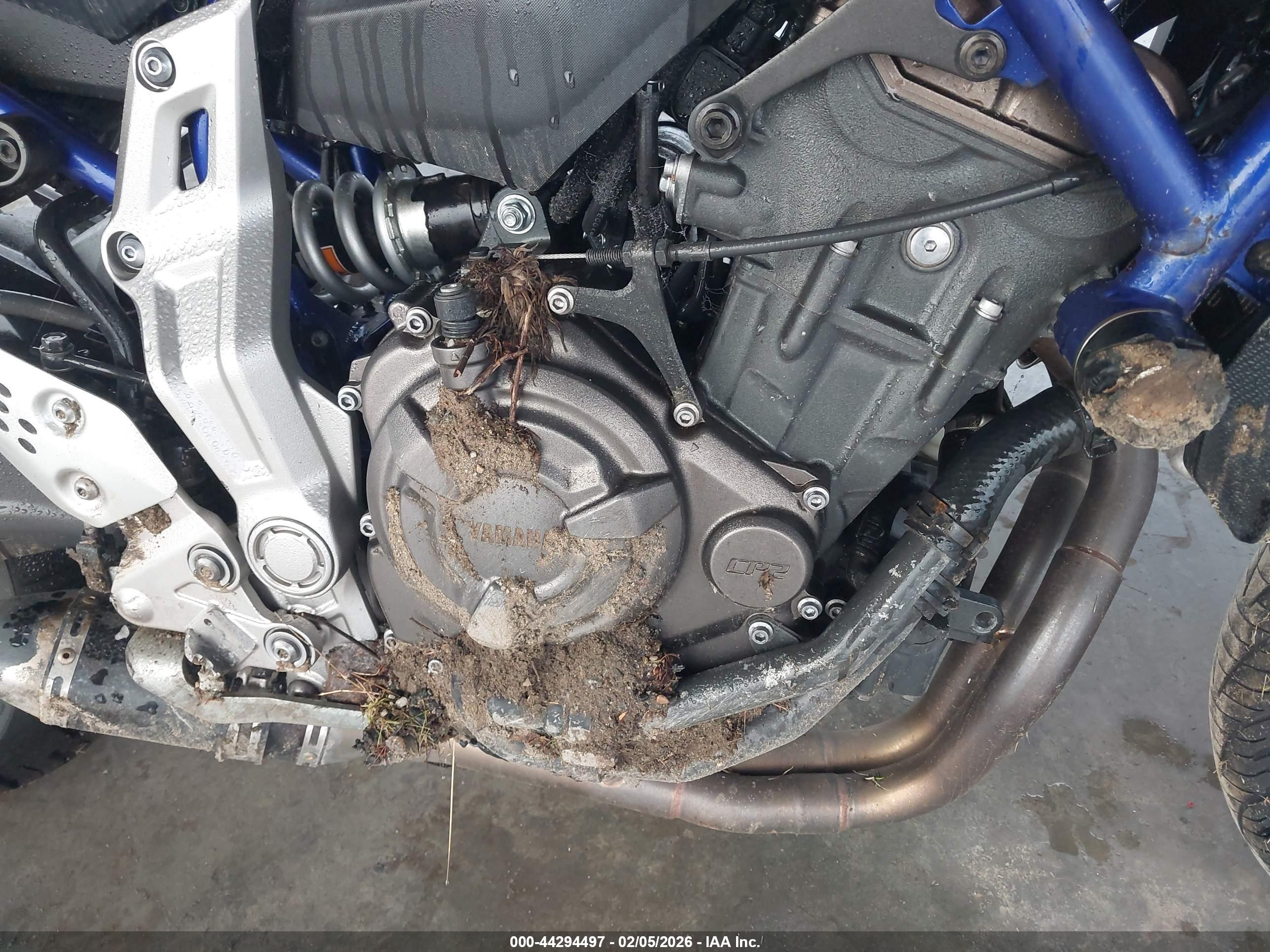 YAMAHA FZ07 image 8