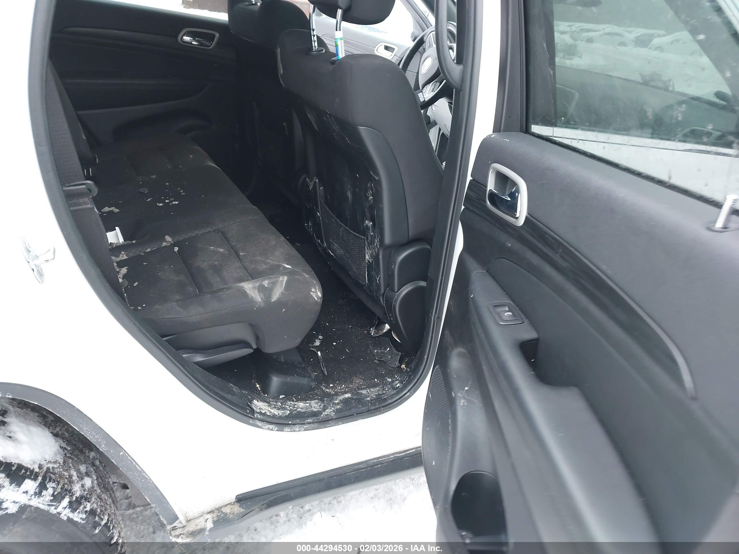 JEEP GRAND image 8