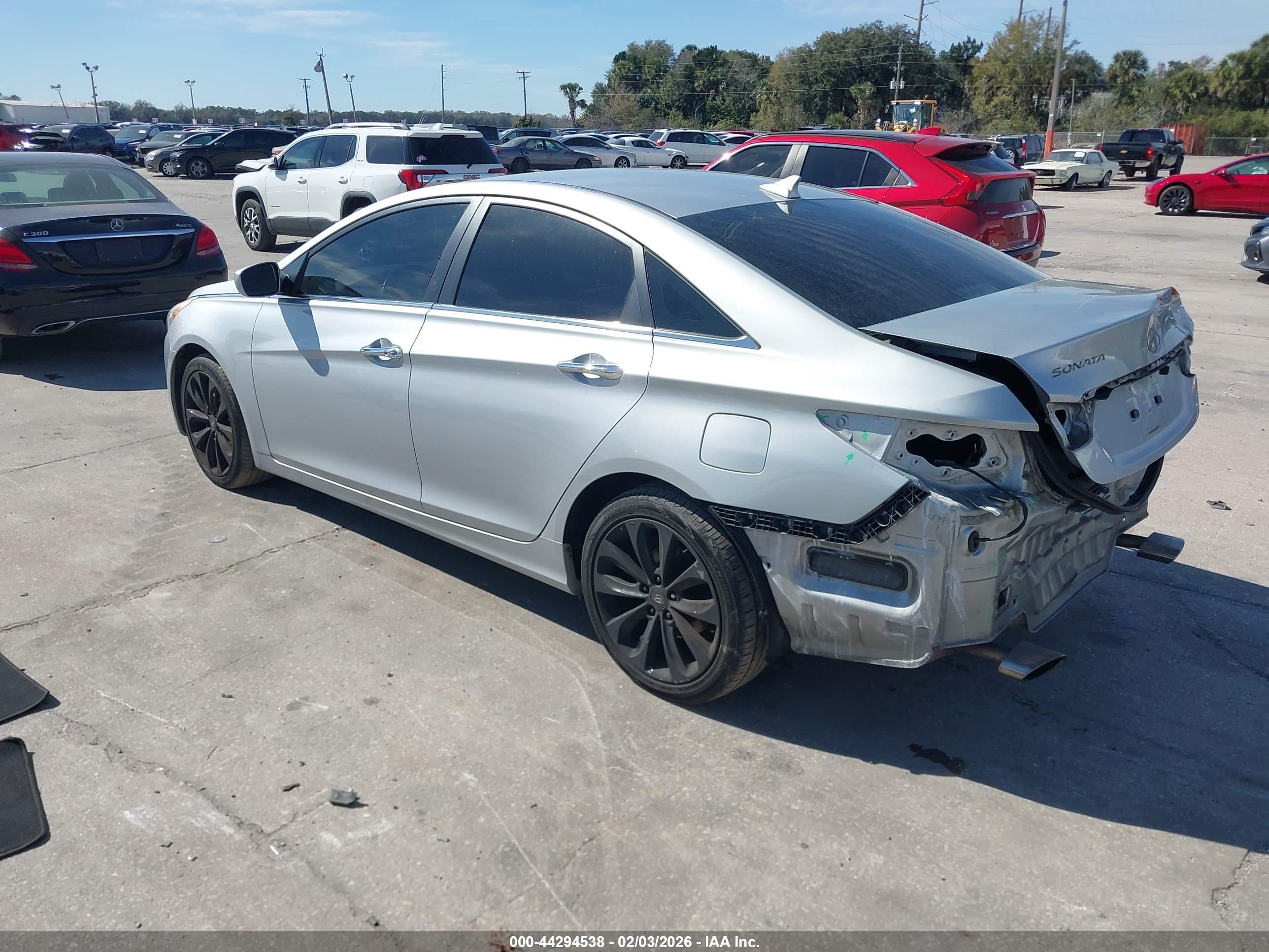 HYUNDAI SONATA image 3